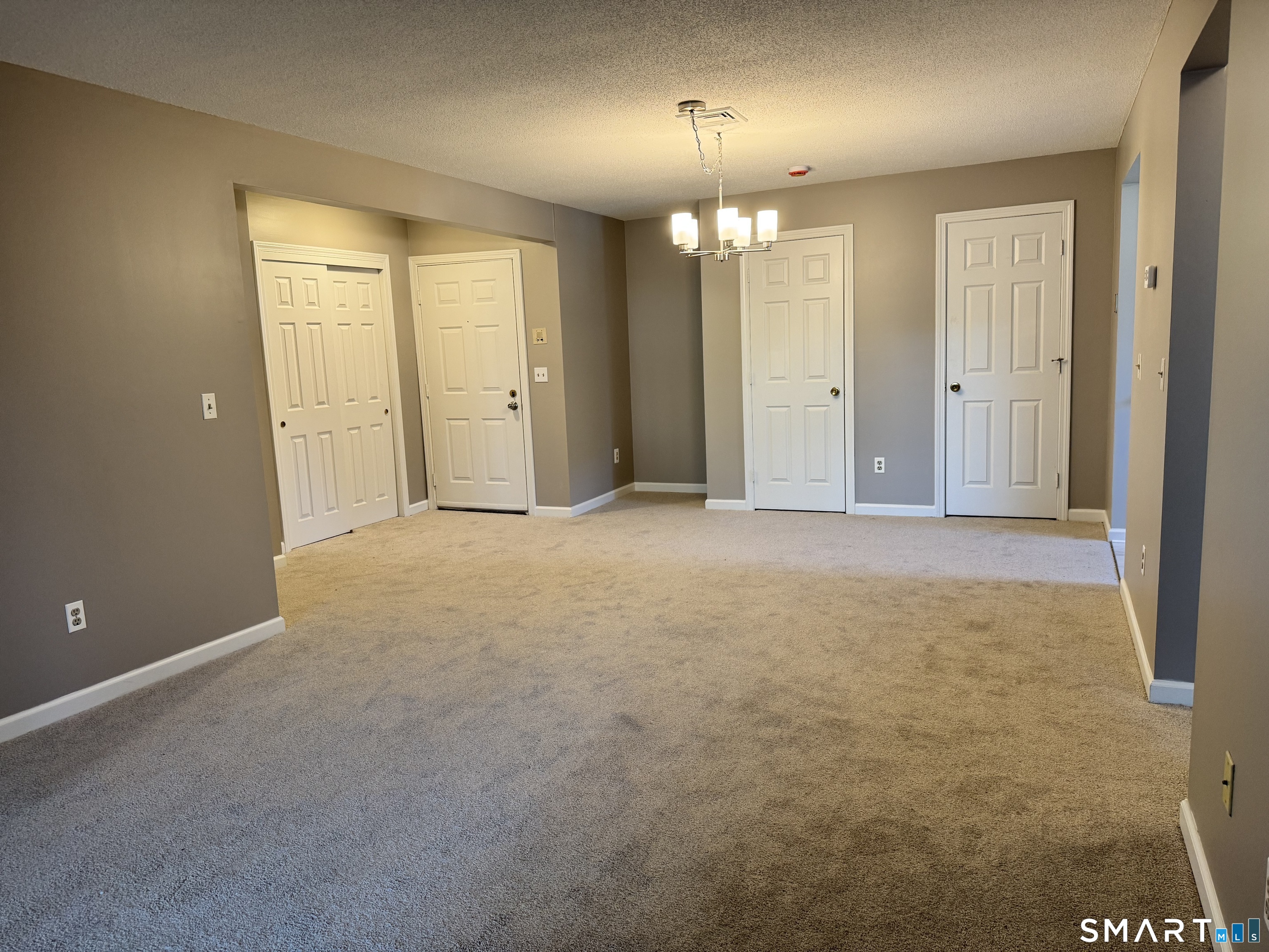 2 Concorde B2 Way Property Photo 4
