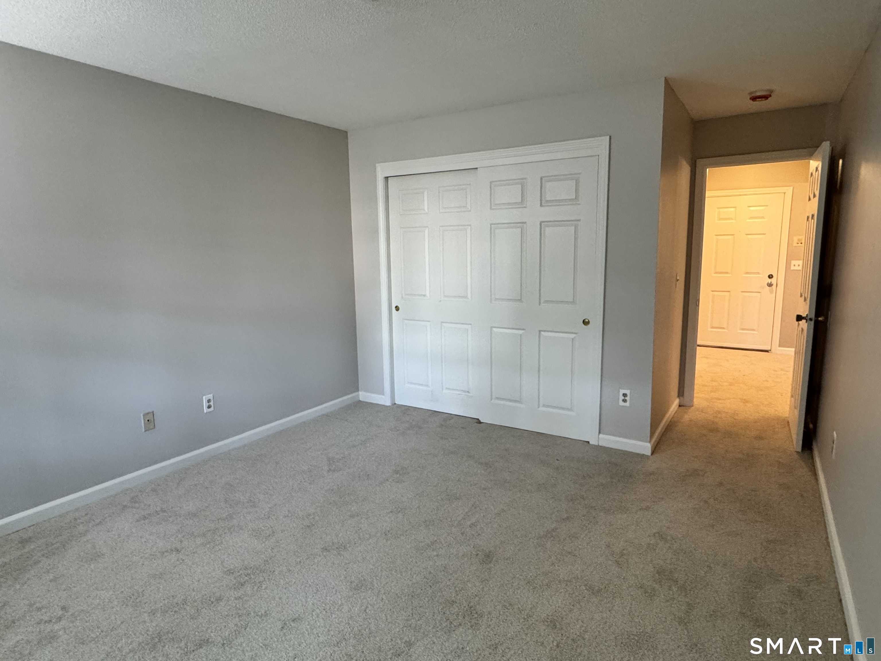 2 Concorde B2 Way Property Photo 8
