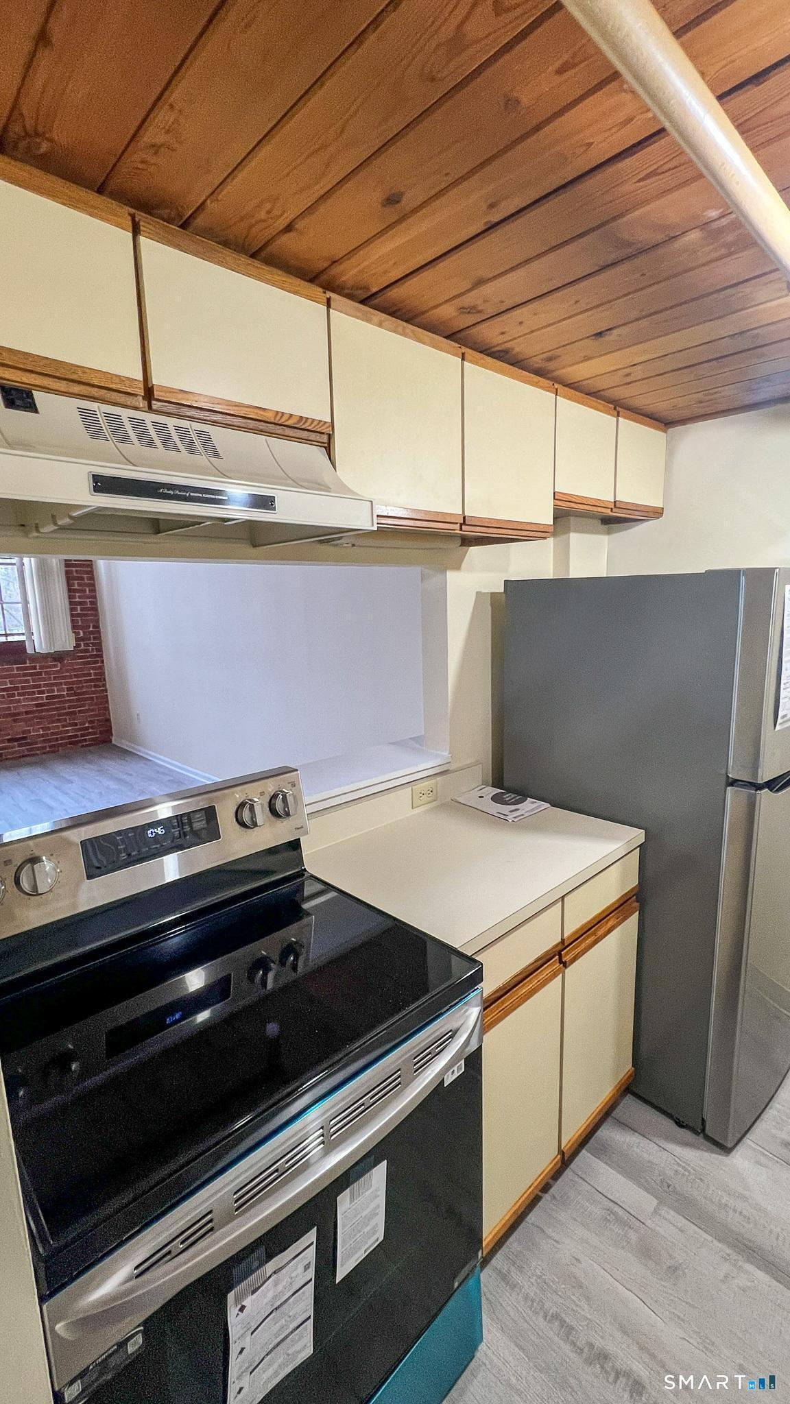 839 Main 68 Street Property Photo 13