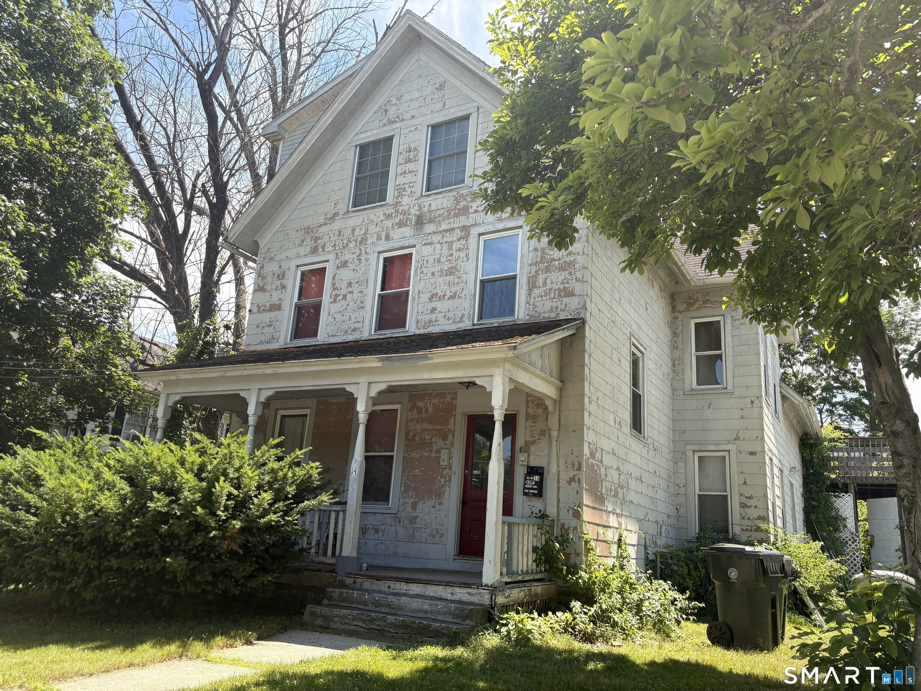 14 Carey Street Property Photo 1