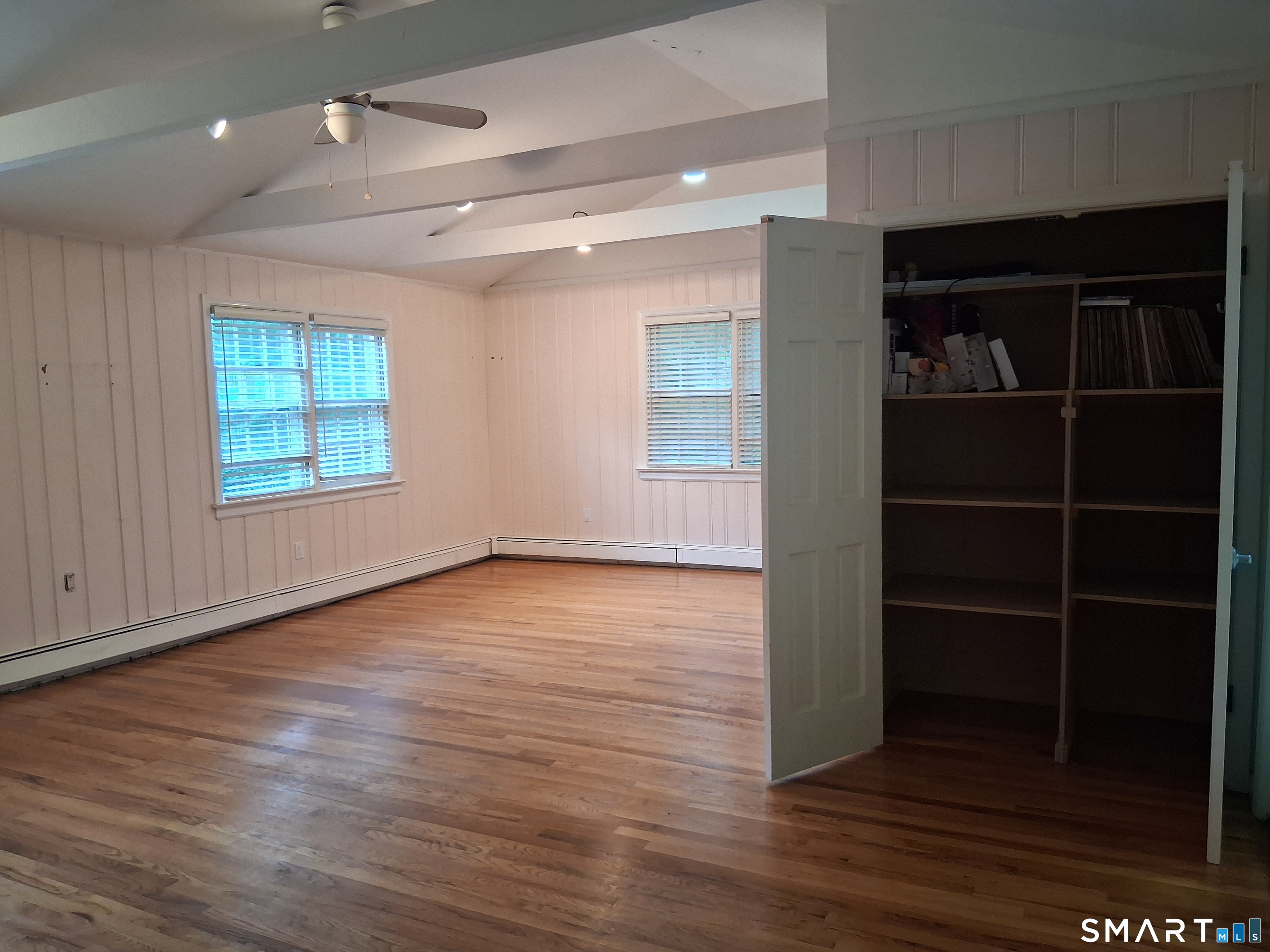 1286 Long Ridge Road Property Photo 9