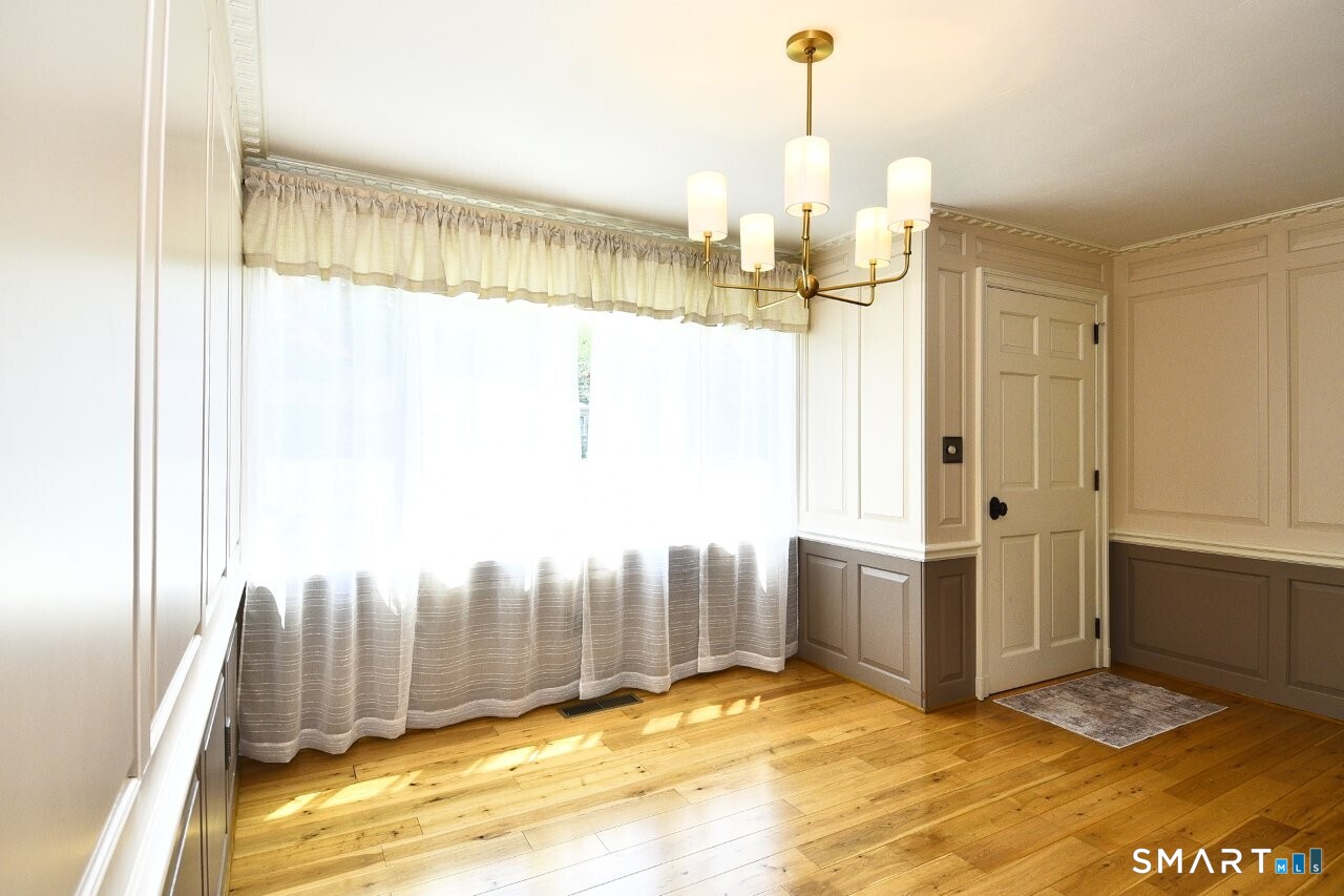1 Romindon Court Property Photo 9