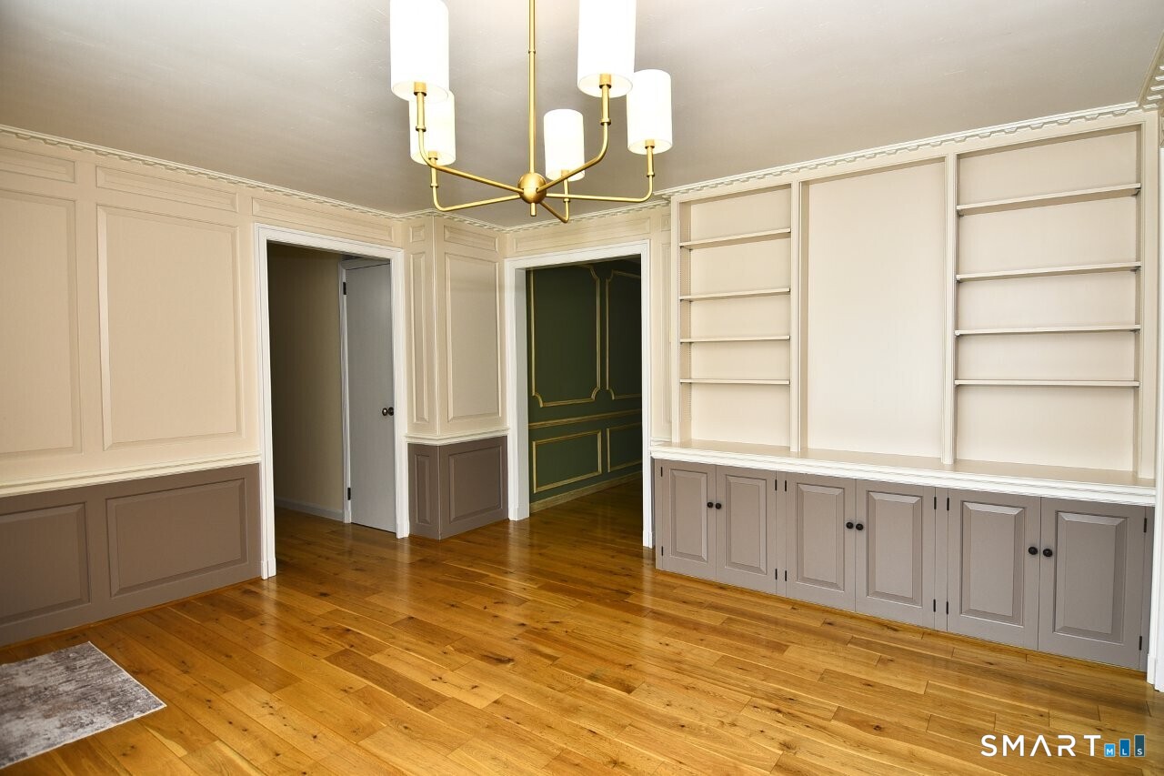 1 Romindon Court Property Photo 11