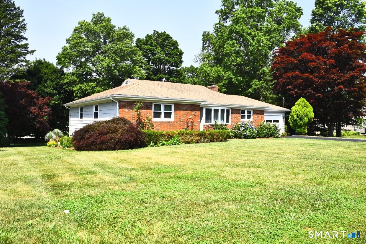 1 Romindon Court Property Photo 25