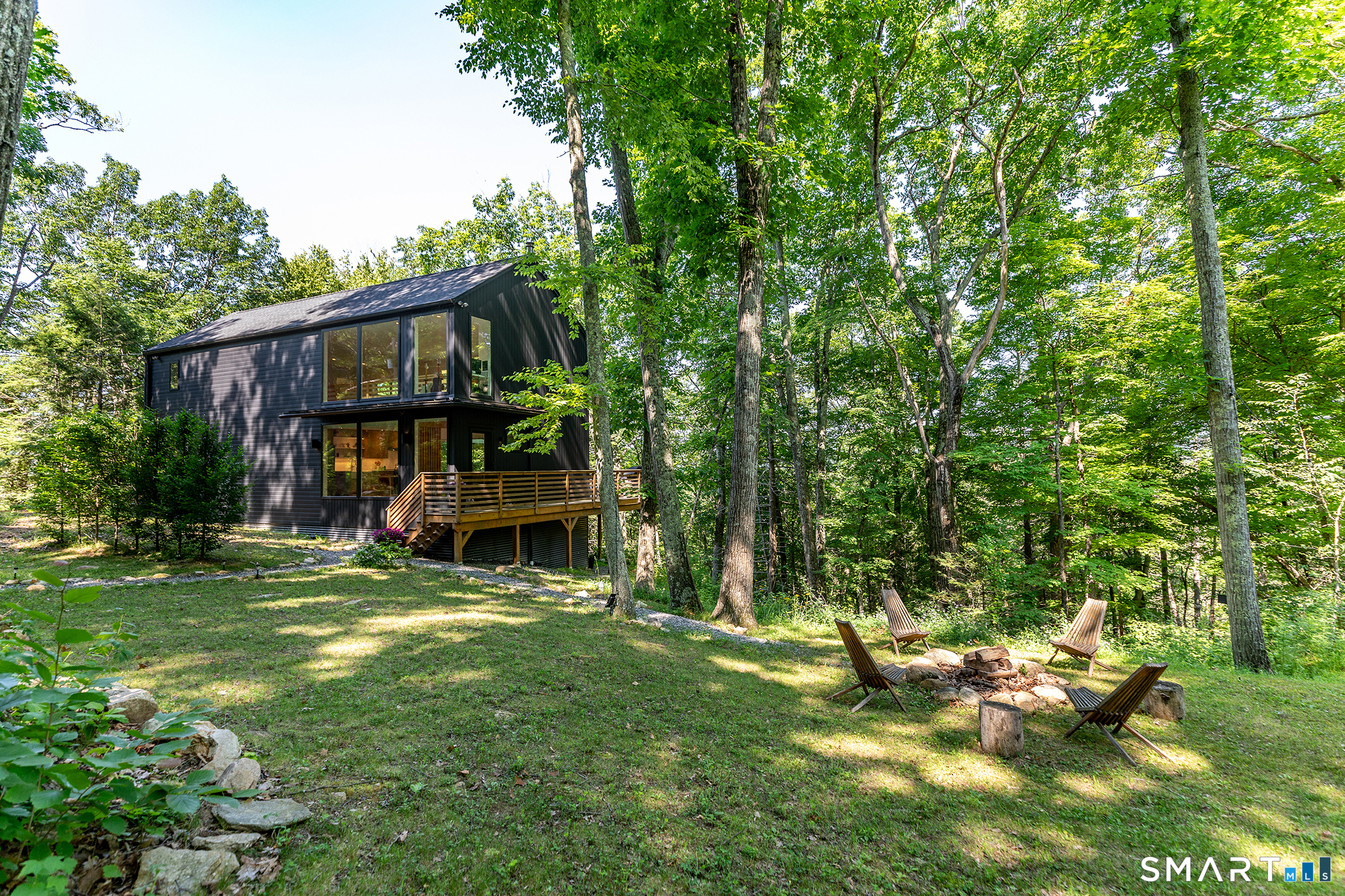 23 Front Of The Mountain Road Property Photo 1