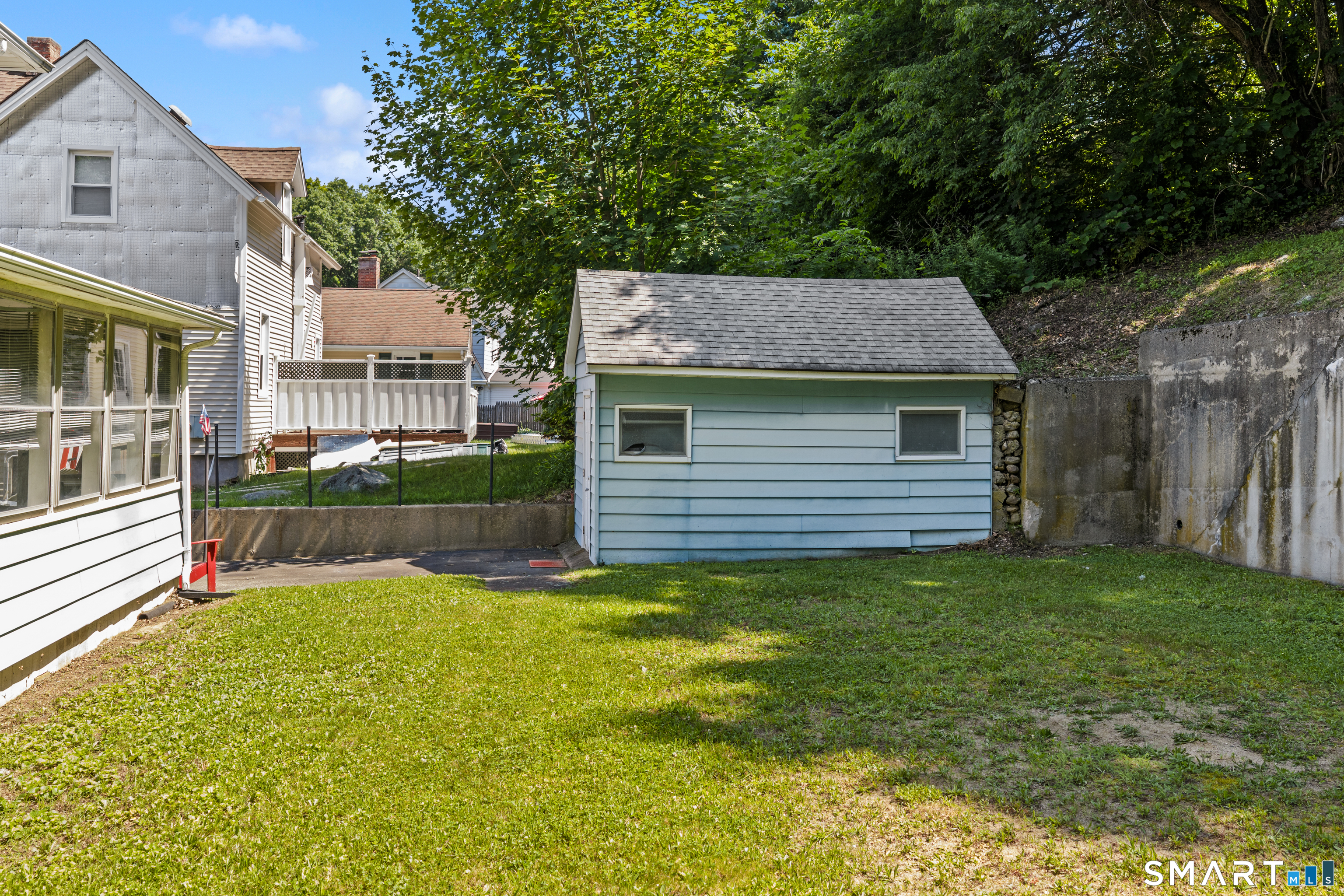 77 Westbury Park Road Property Photo 36