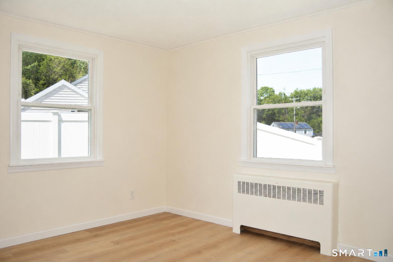 202 Crescent Drive Property Photo 15
