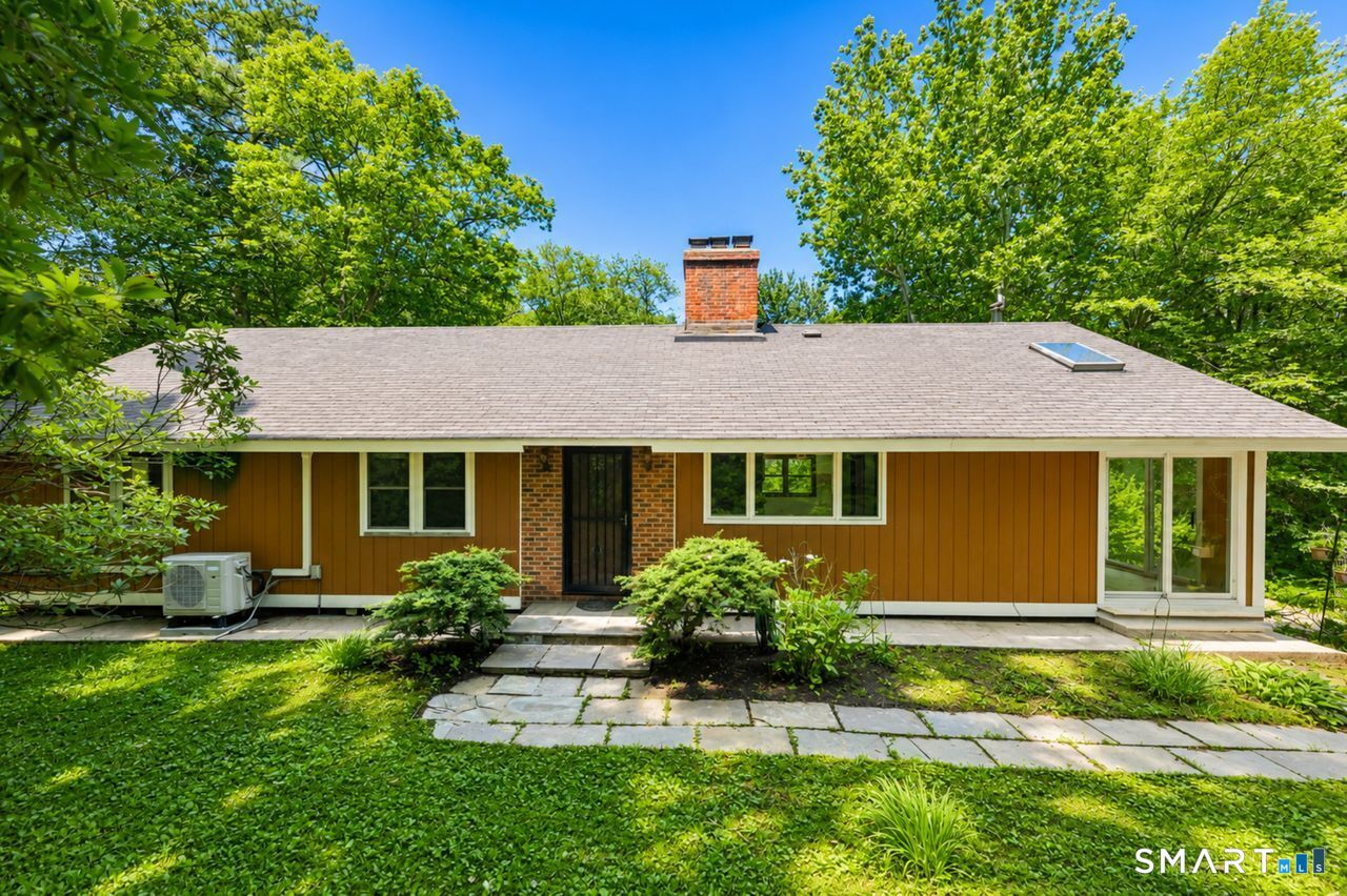 32 Hallsey Lane Property Photo 1
