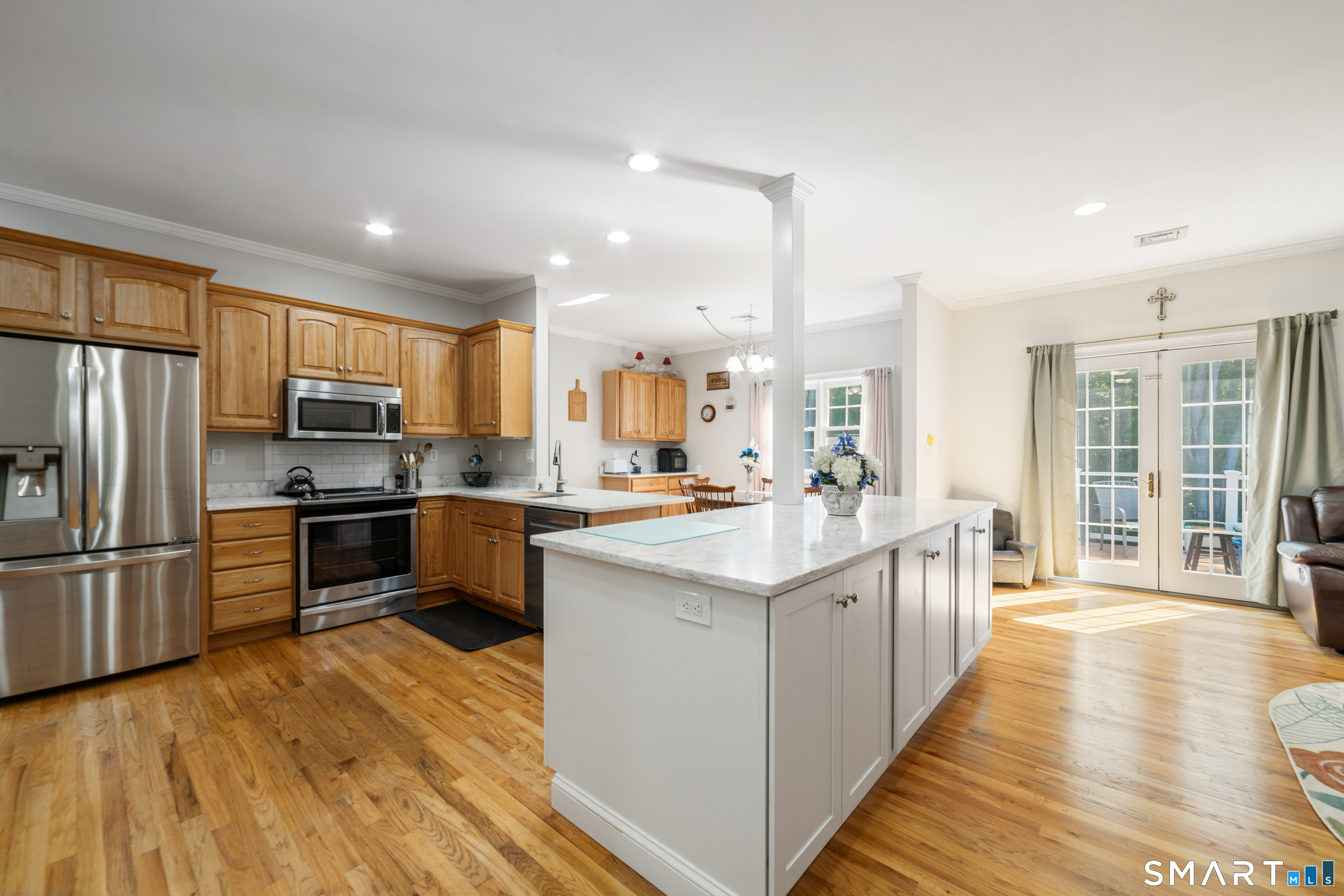 228 Burr Road Property Photo 6