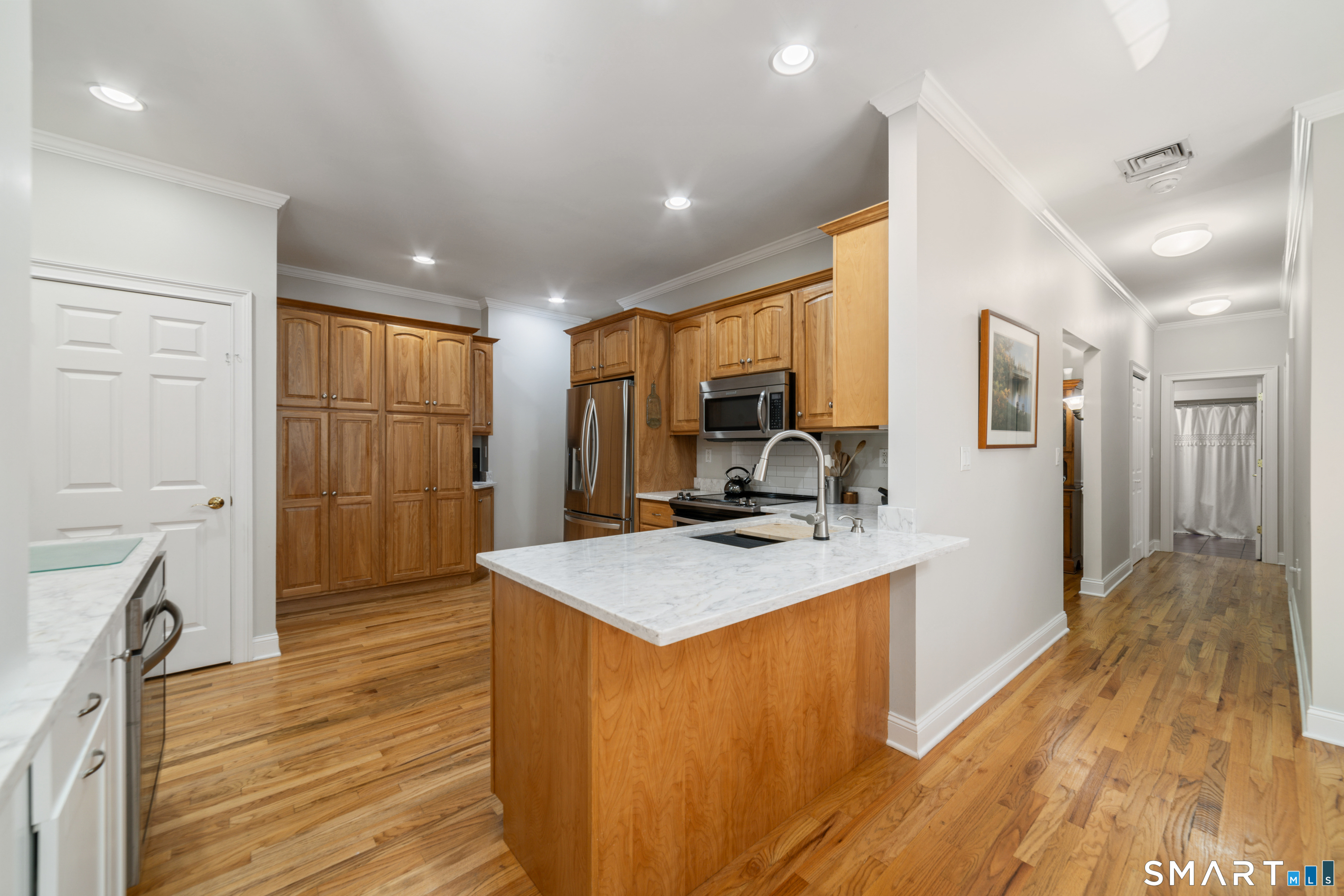 228 Burr Road Property Photo 9
