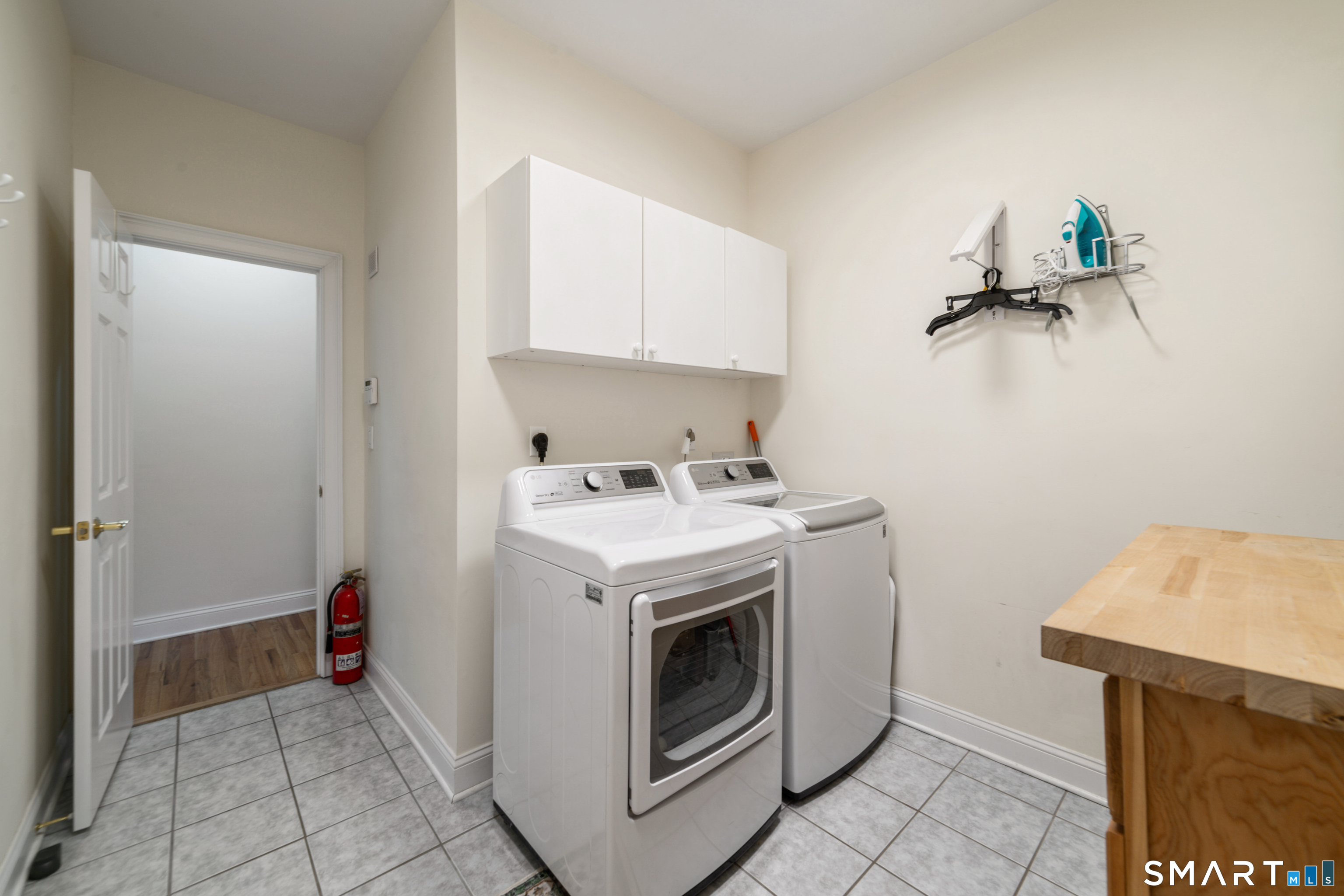 228 Burr Road Property Photo 12