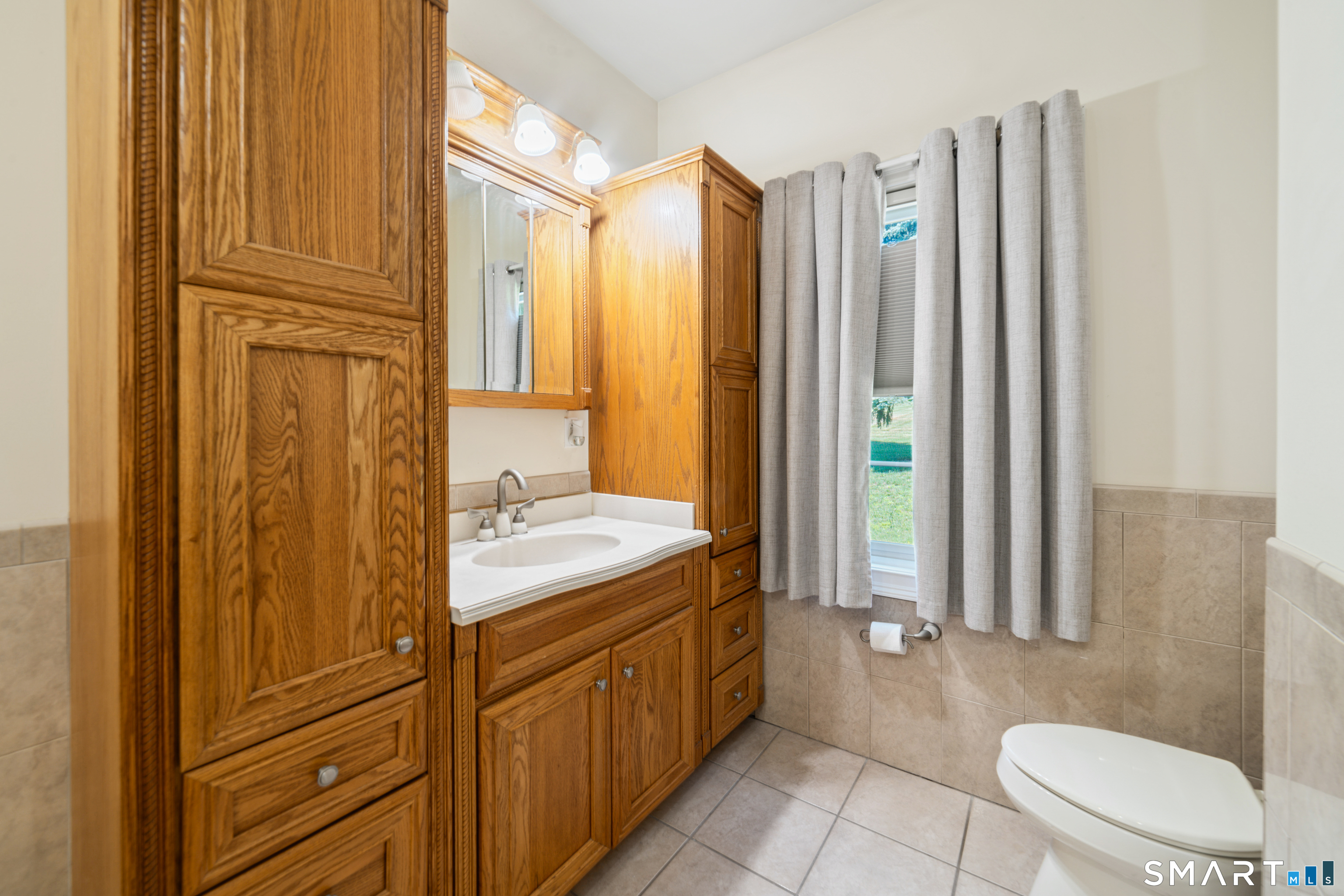228 Burr Road Property Photo 27