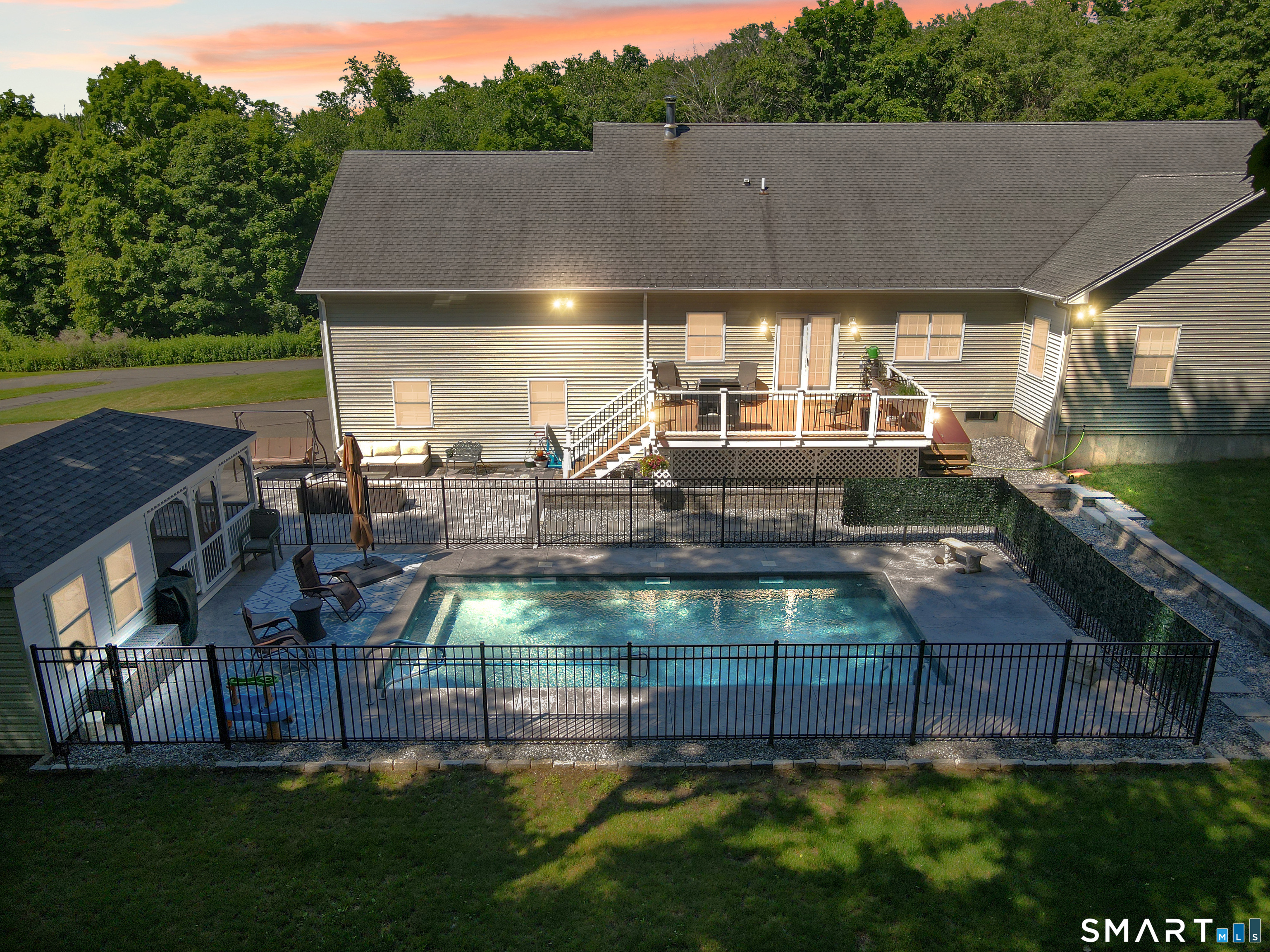 228 Burr Road Property Photo 33