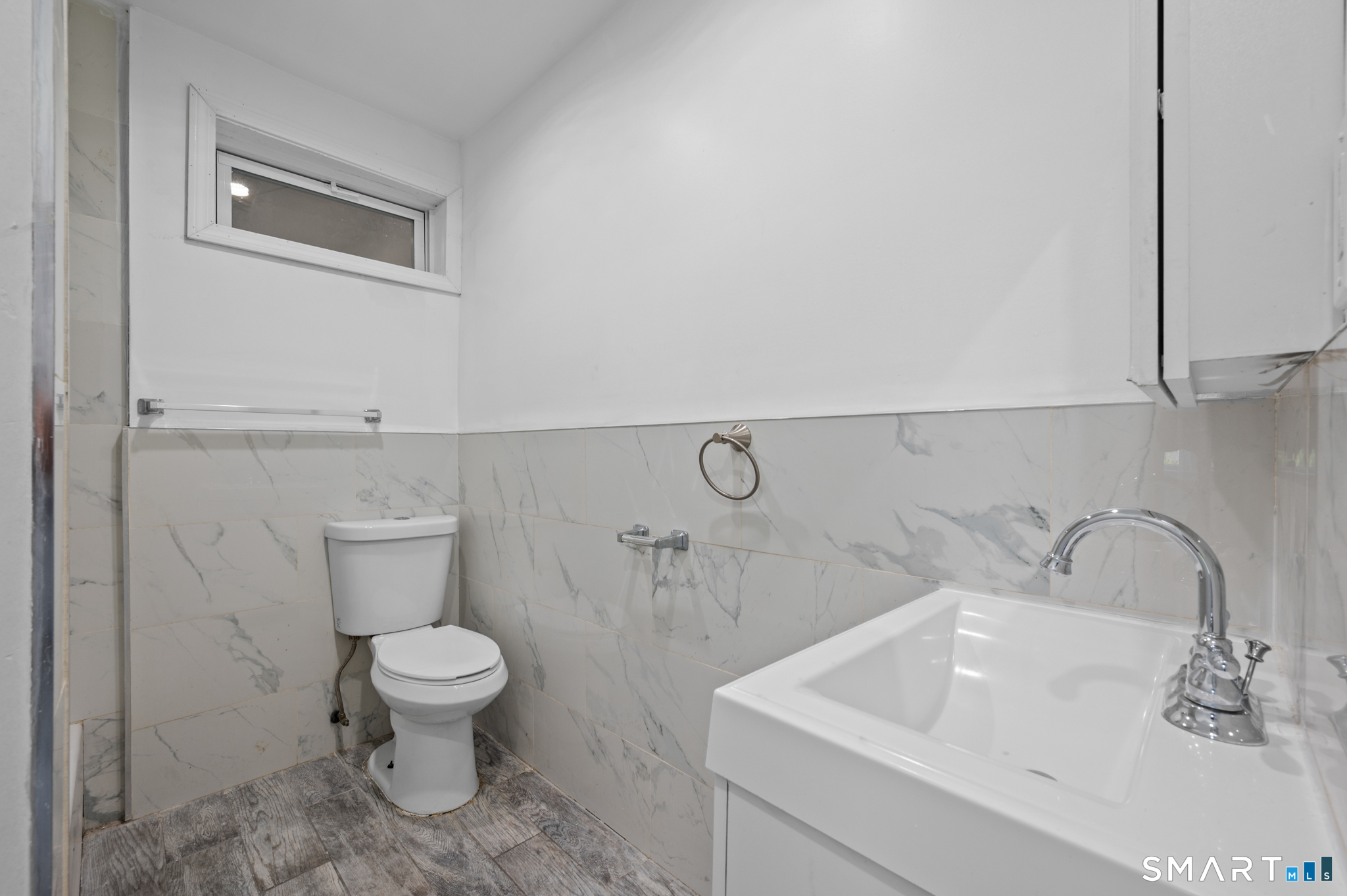 1220 Pembroke Street Property Photo 10