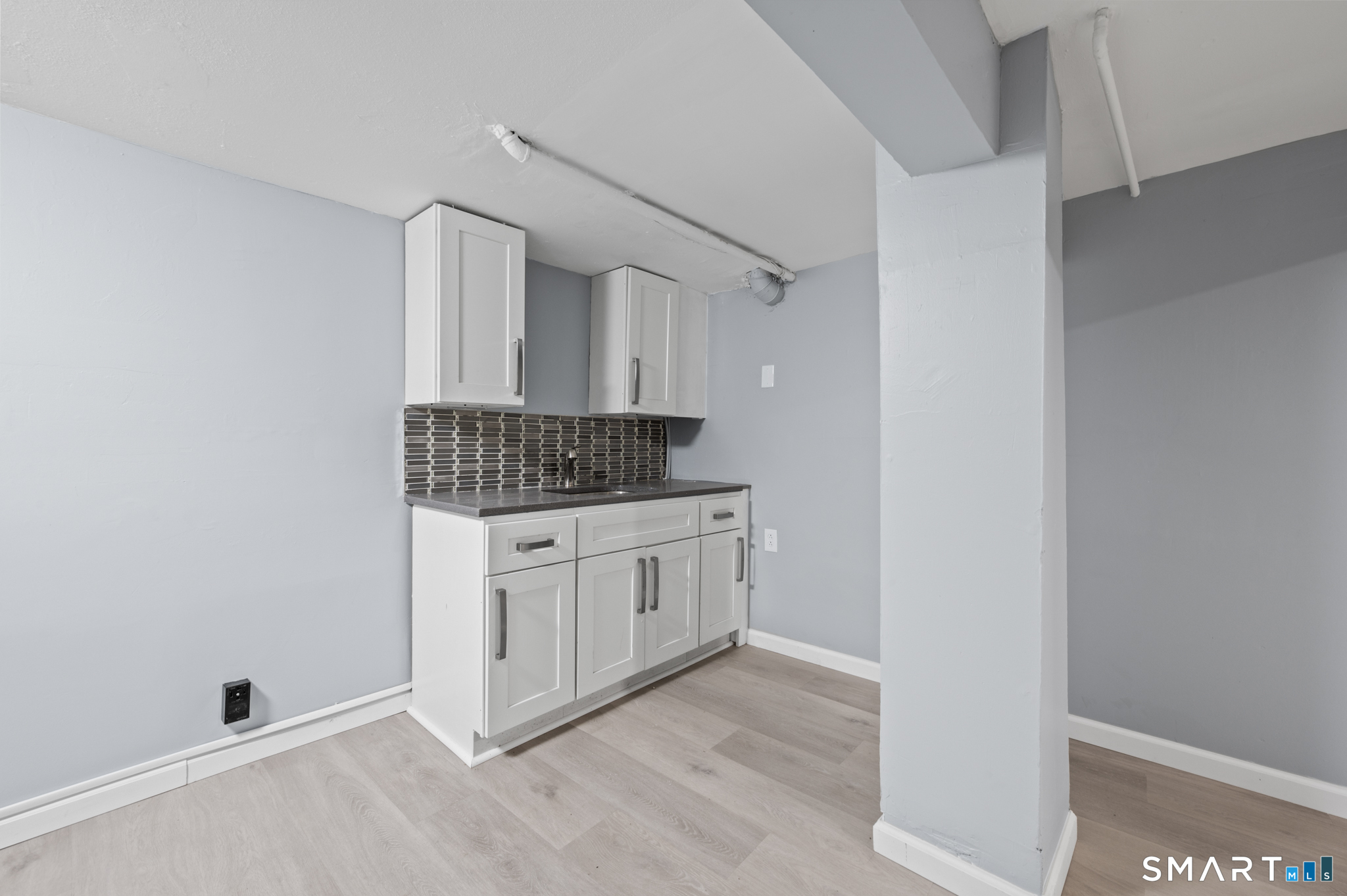 1220 Pembroke Street Property Photo 11