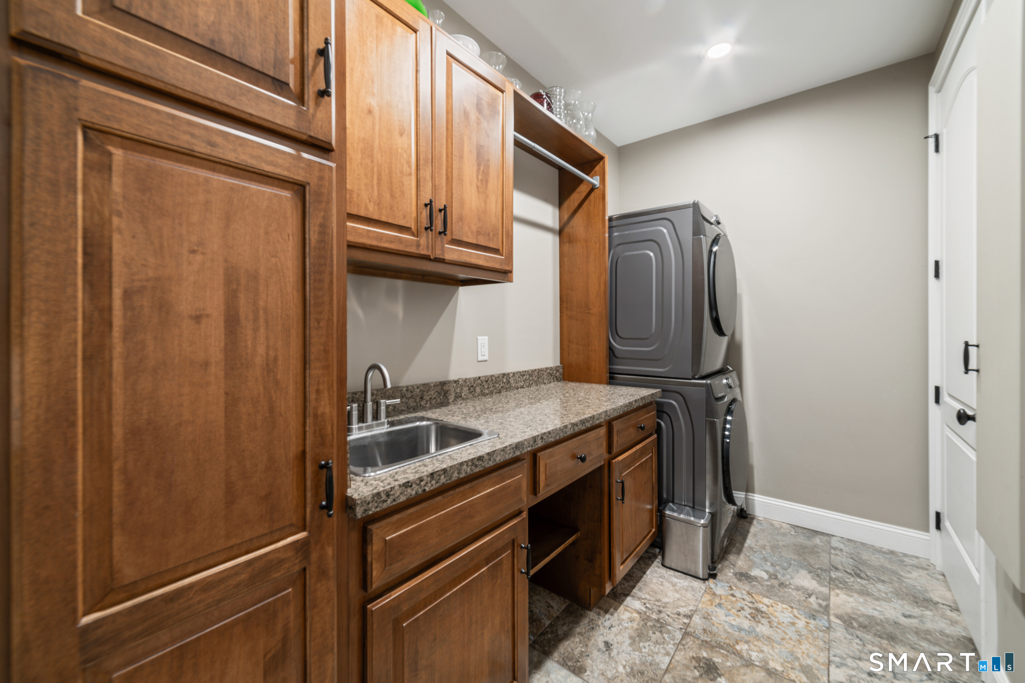 269 Pines West Drive Property Photo 19