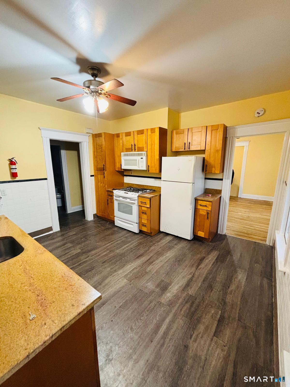 550 Laurel Avenue Property Photo 10
