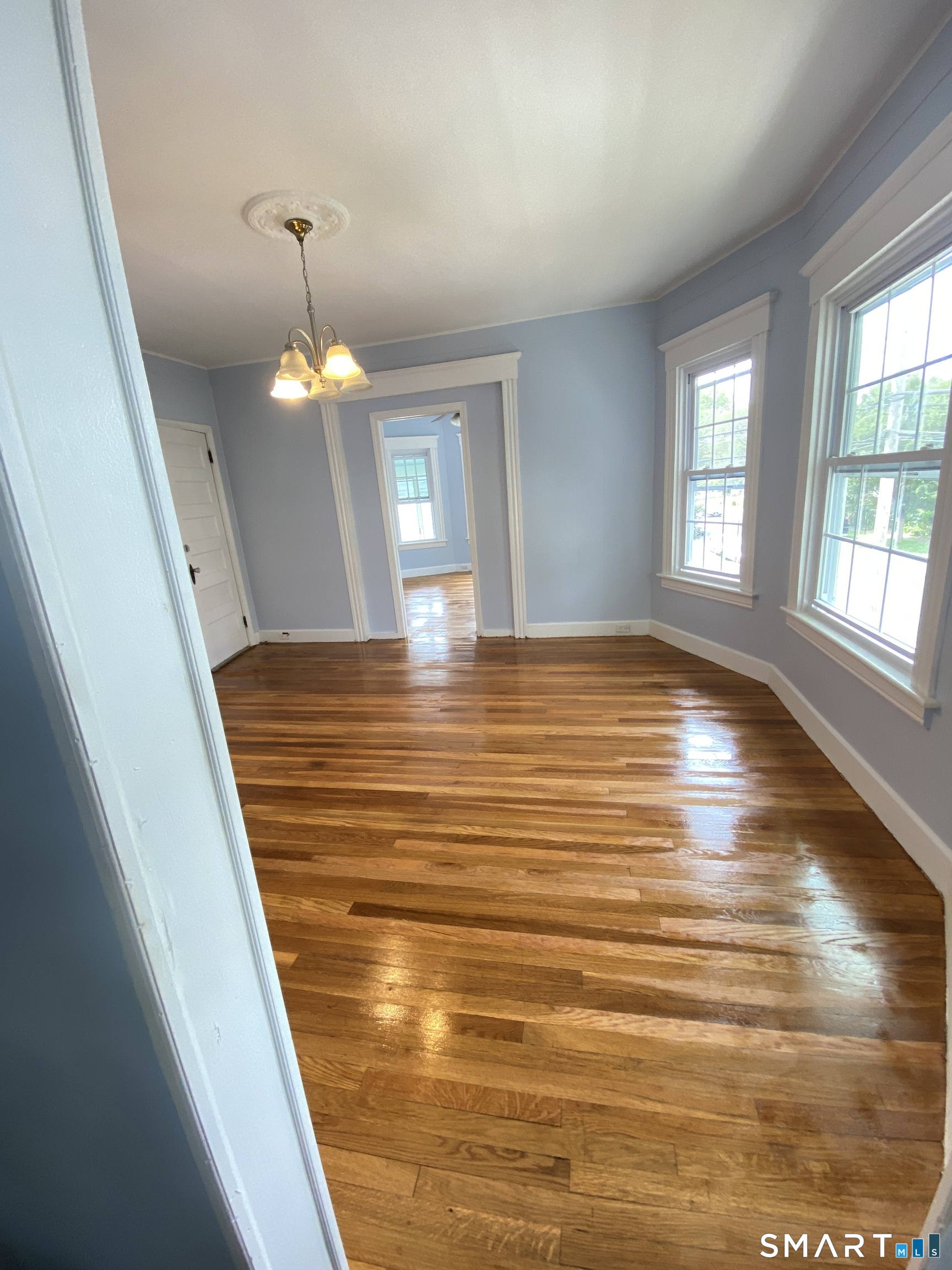 550 Laurel Avenue Property Photo 11