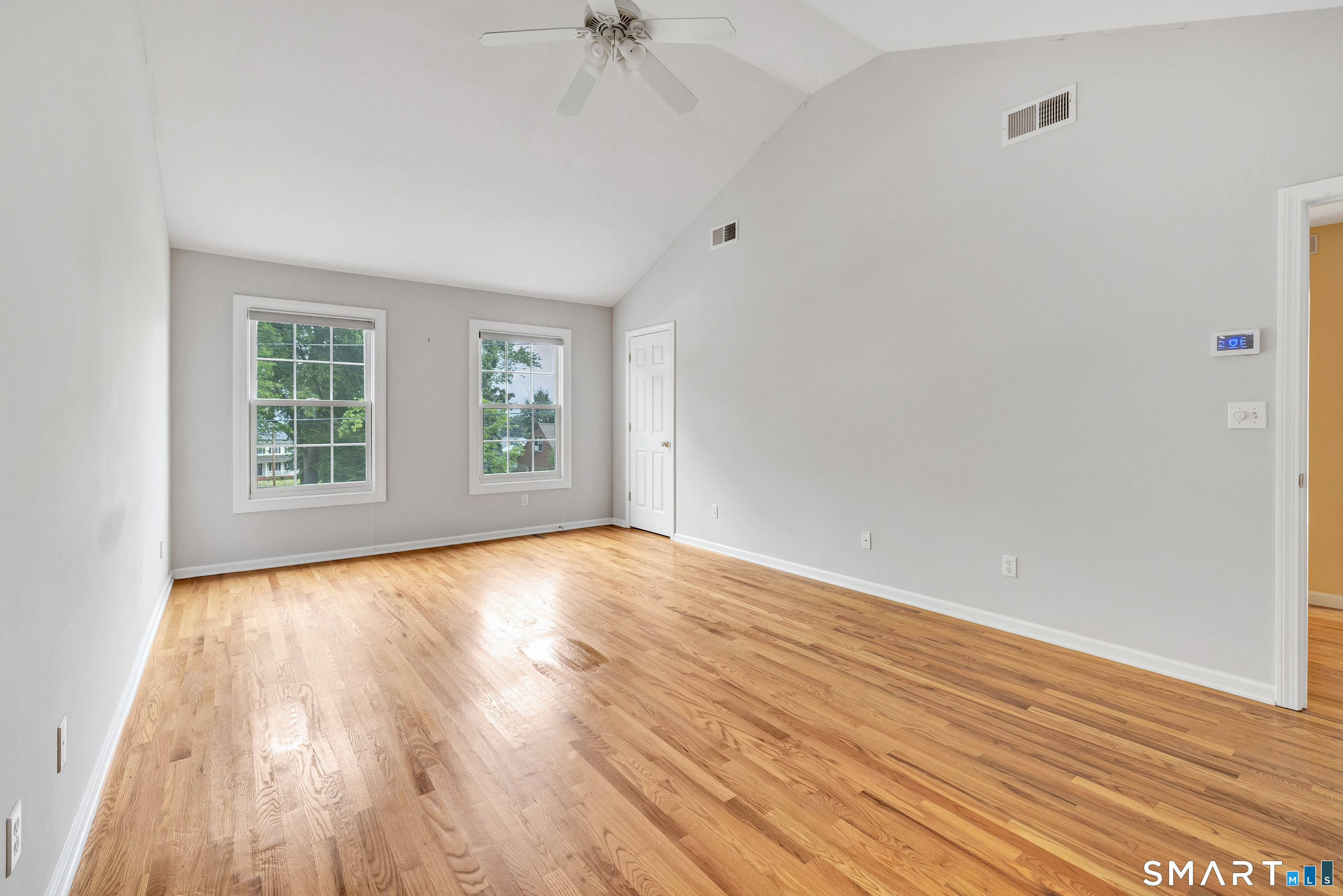 36 Pawtucket Avenue Property Photo 23