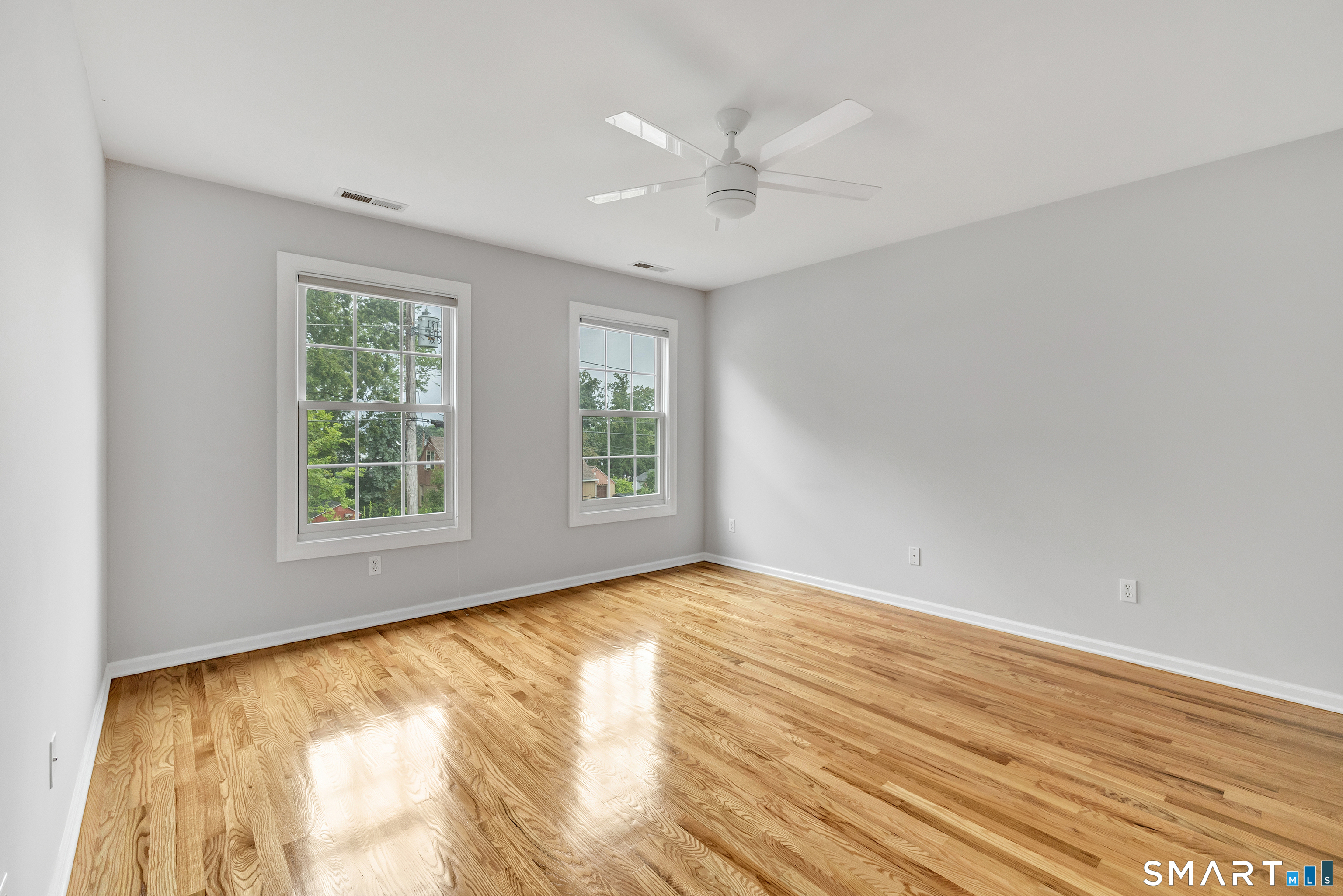 36 Pawtucket Avenue Property Photo 30