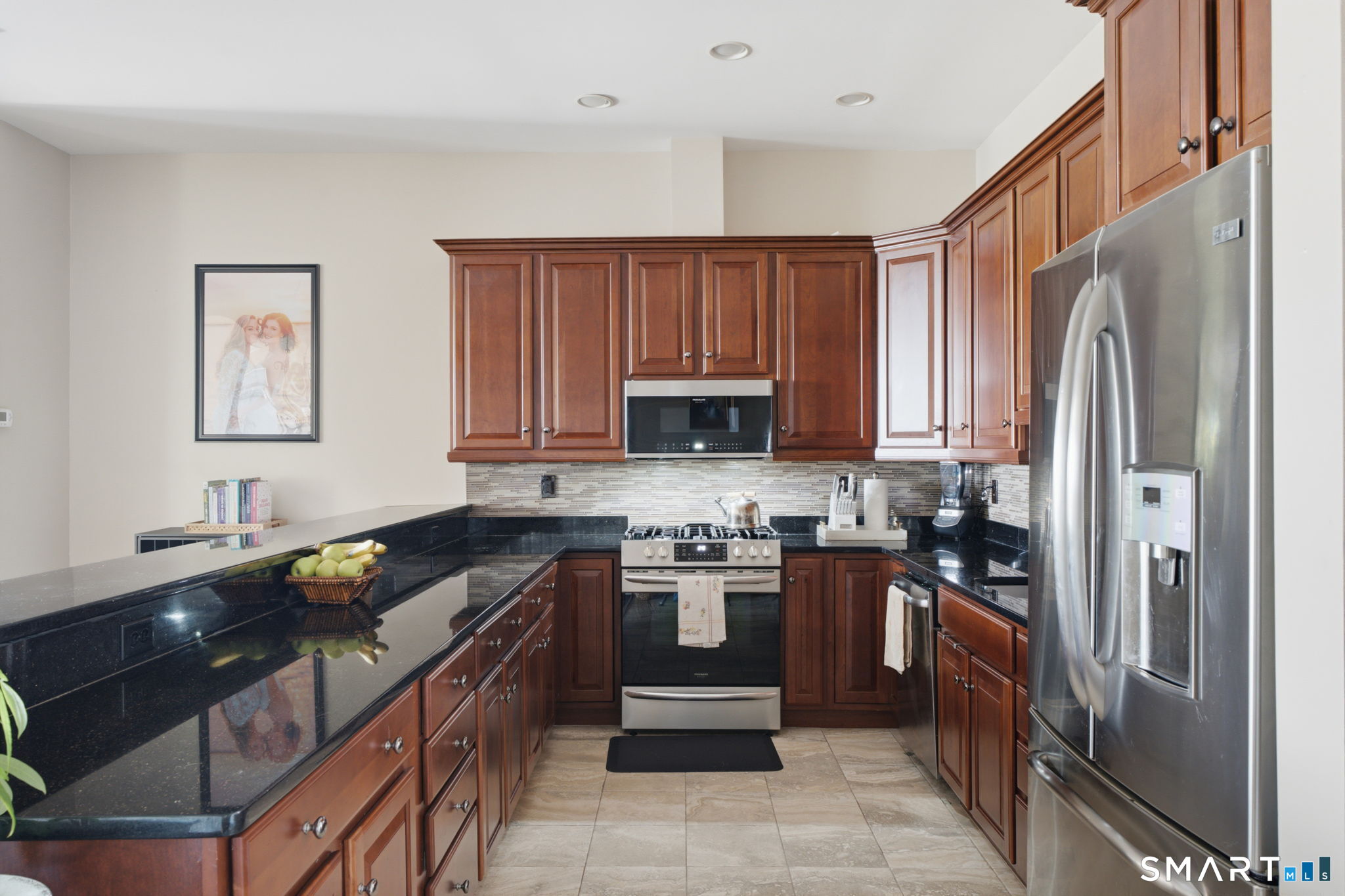 586 Thames West 501 Street Property Photo 11