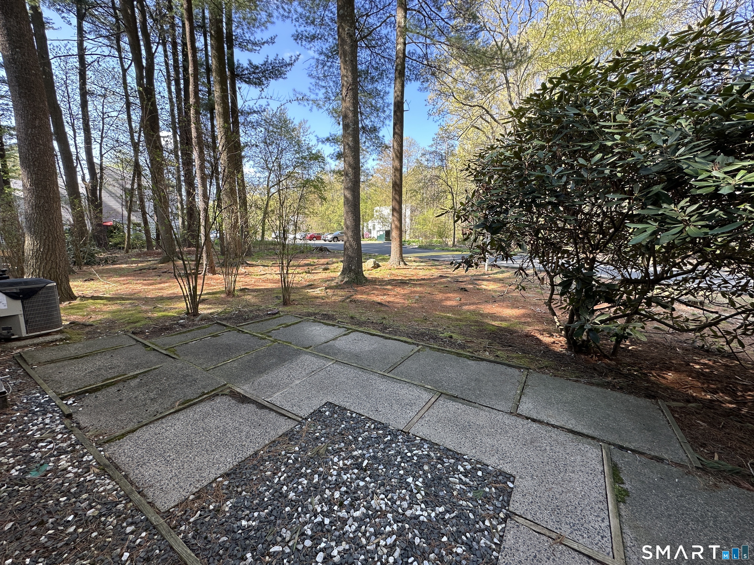 7 Staunton F Court Property Photo 11
