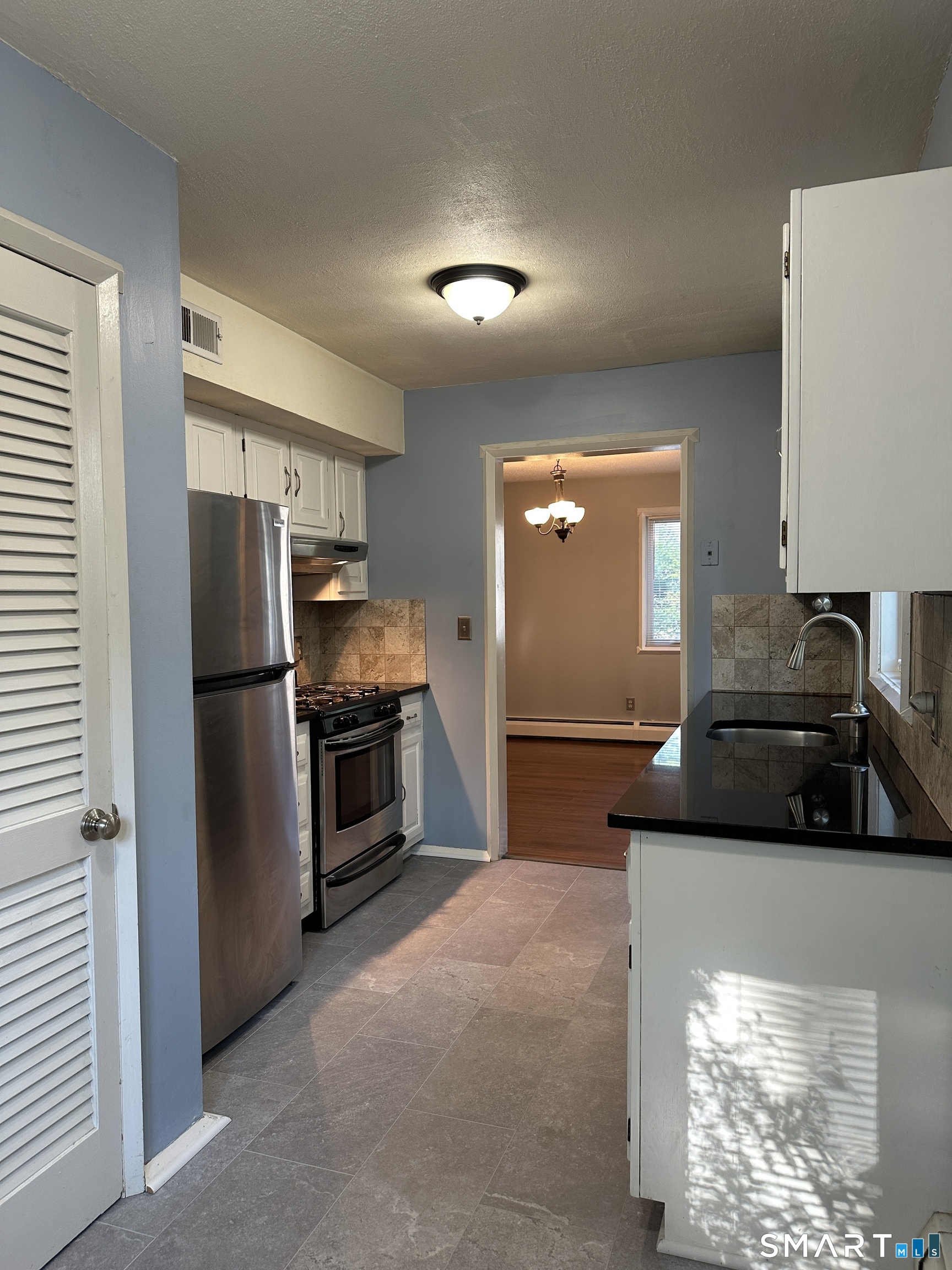 7 Staunton F Court Property Photo 18