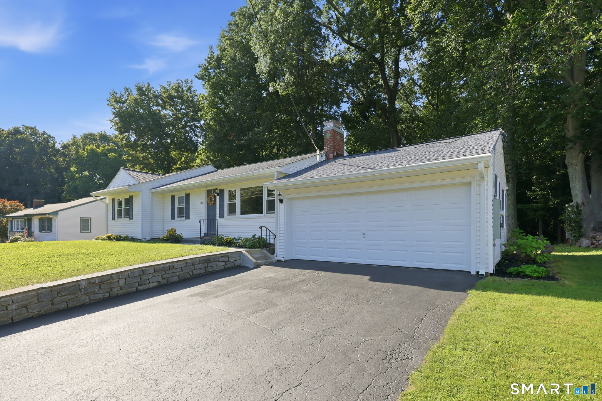 156 Robin Hill Road Property Photo 2