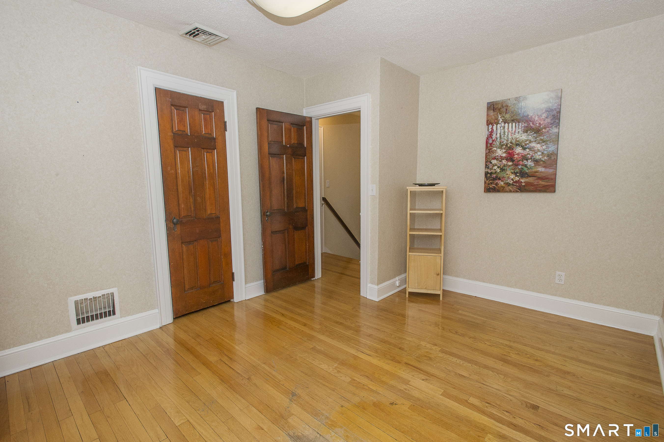 108 Kent Road Property Photo 23