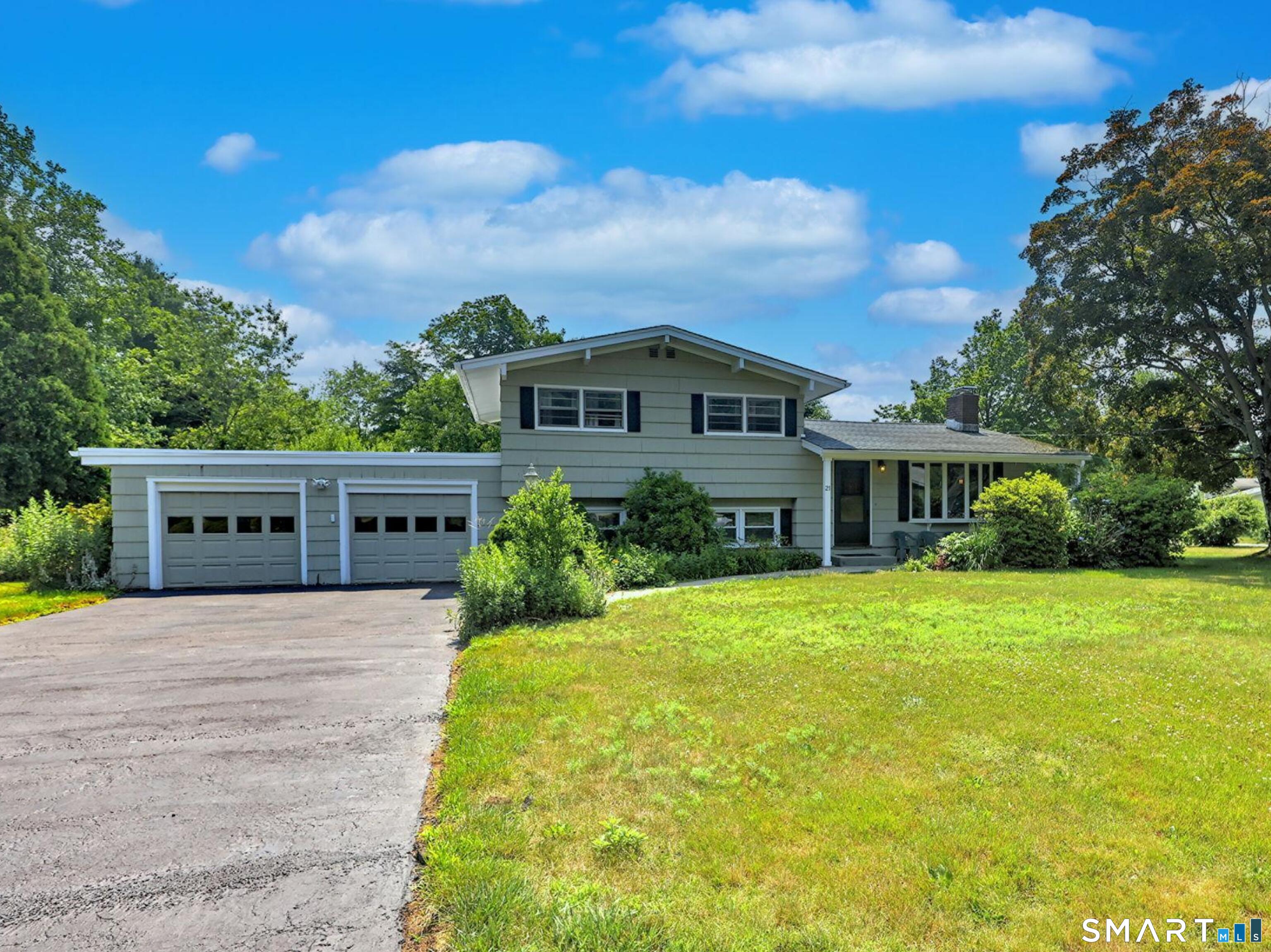 21 Mcdermott Circle Property Photo 1
