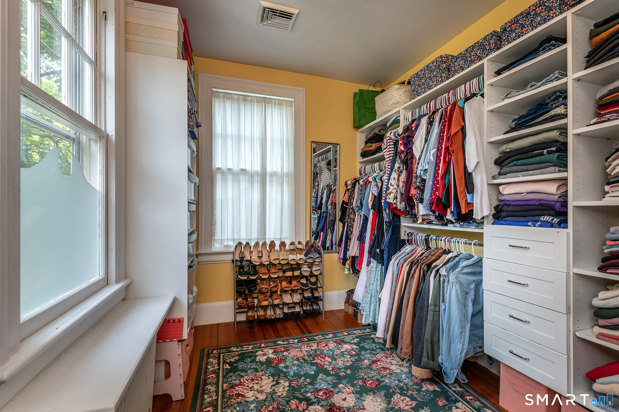 11 Pleasant Street Property Photo 24