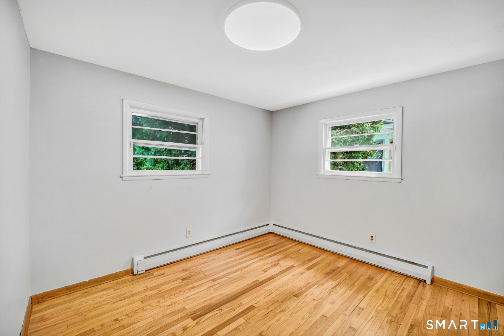 380 Farmington Avenue Property Photo 8