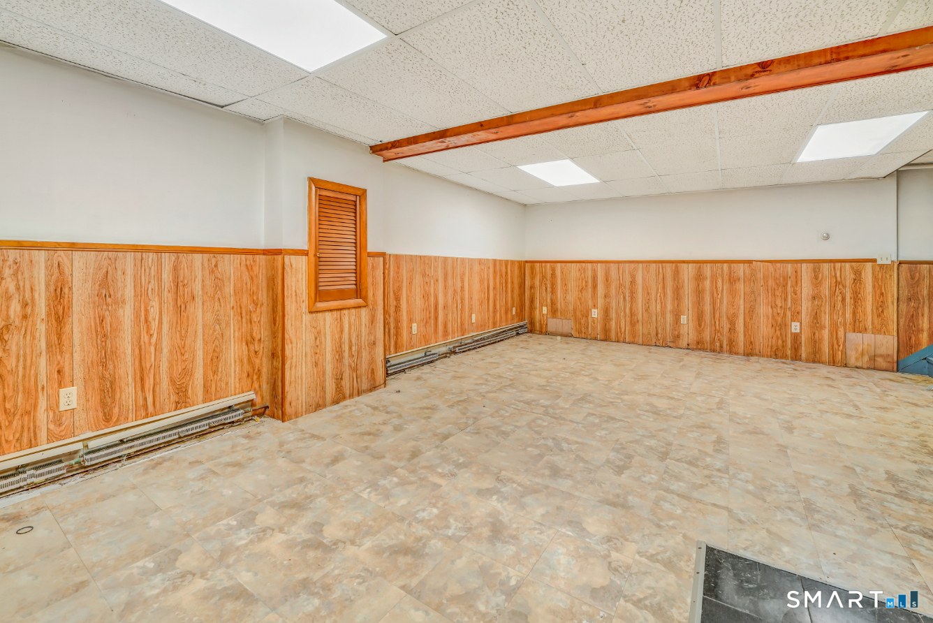 380 Farmington Avenue Property Photo 14