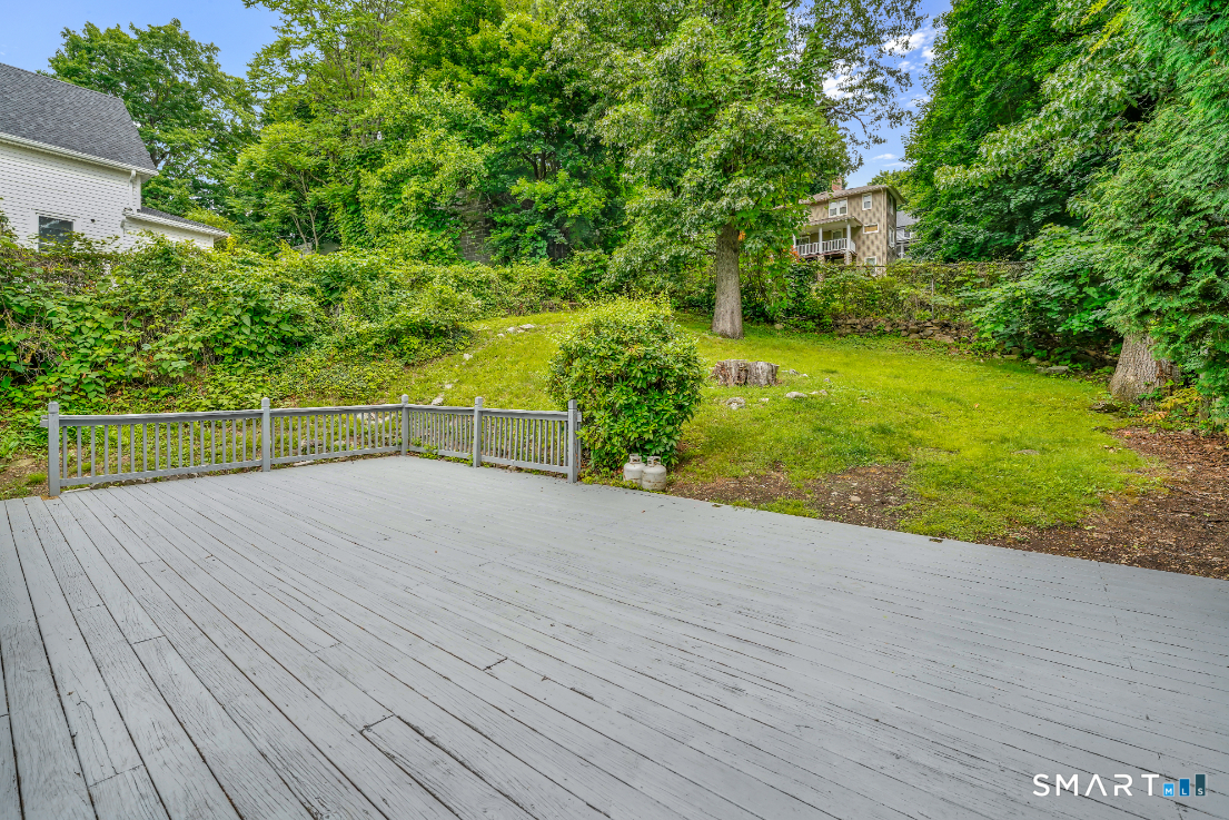380 Farmington Avenue Property Photo 16