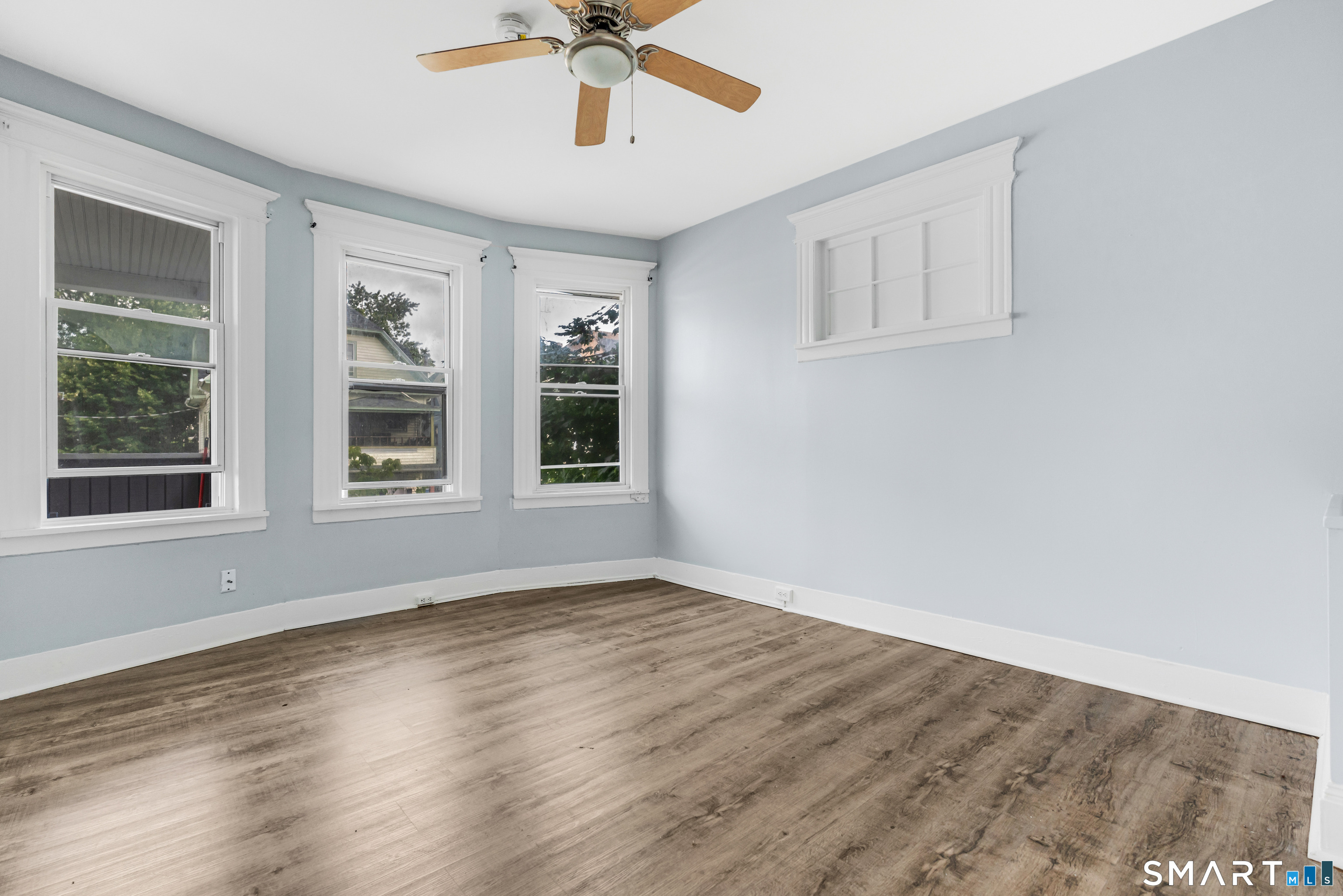 350 Spring Street Property Photo 6