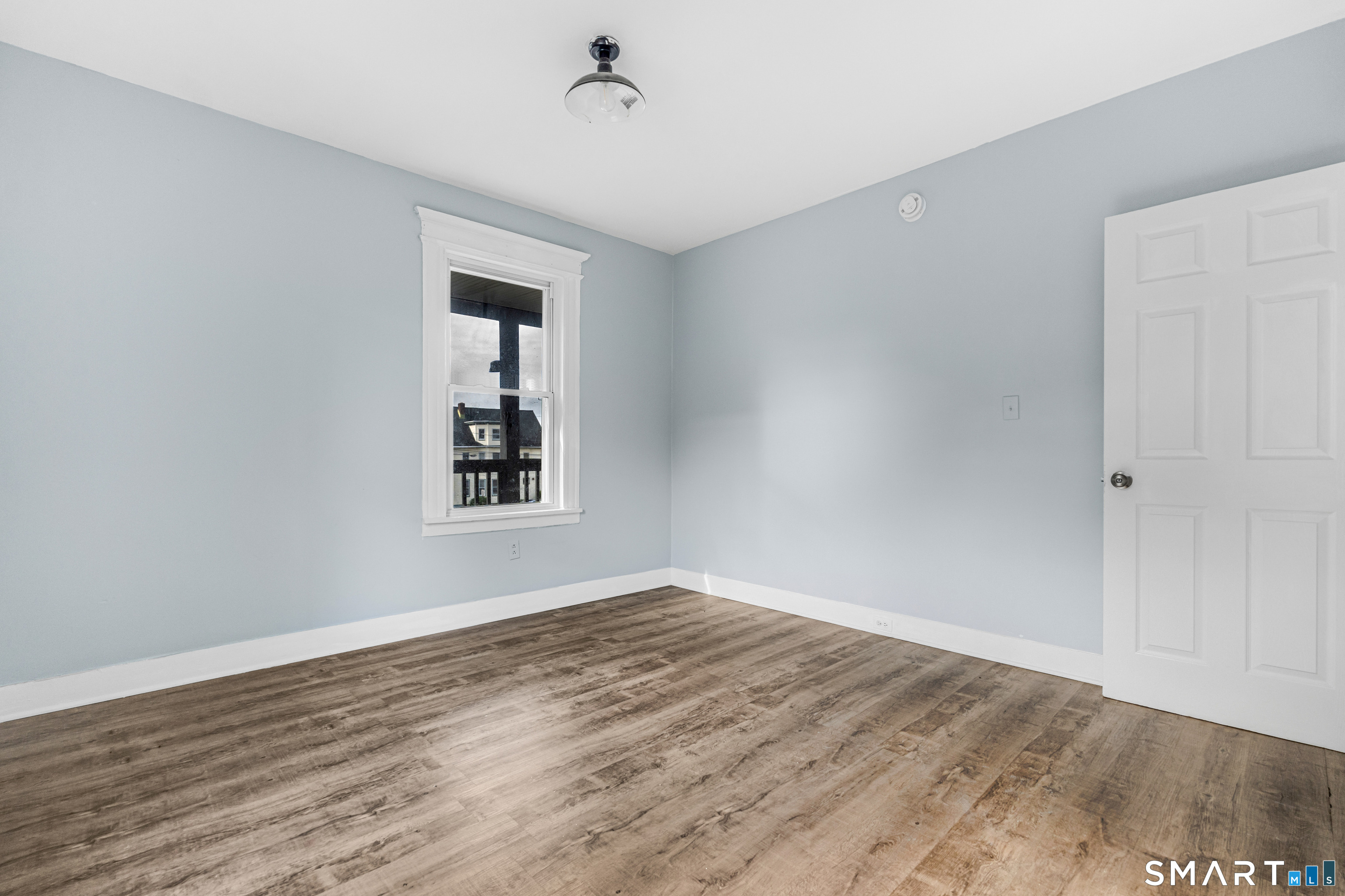 350 Spring Street Property Photo 14