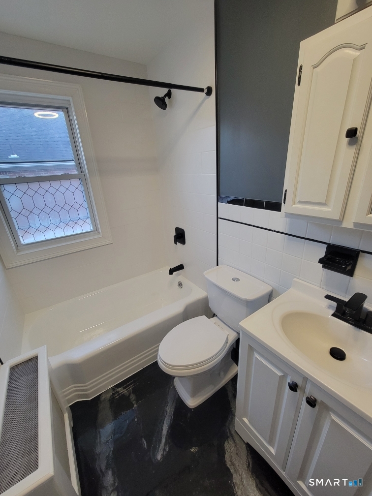 307 Hill Street Property Photo 5