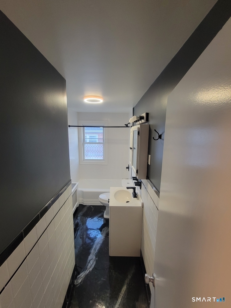 307 Hill Street Property Photo 6