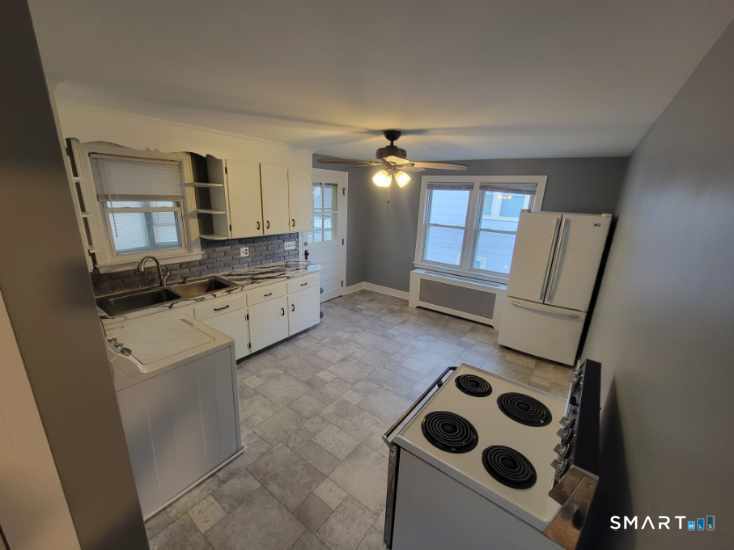 307 Hill Street Property Photo 7