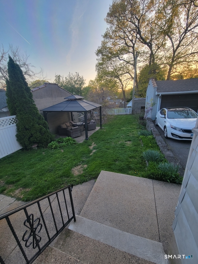 307 Hill Street Property Photo 12