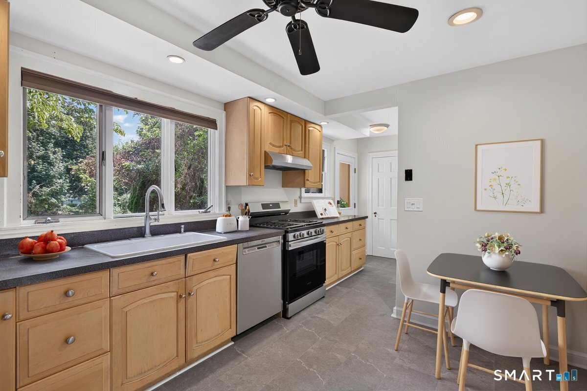 58 Myra Road Property Photo 10