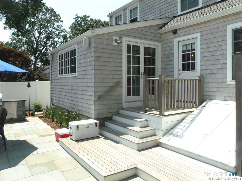 8 Lawson Drive Property Photo 12