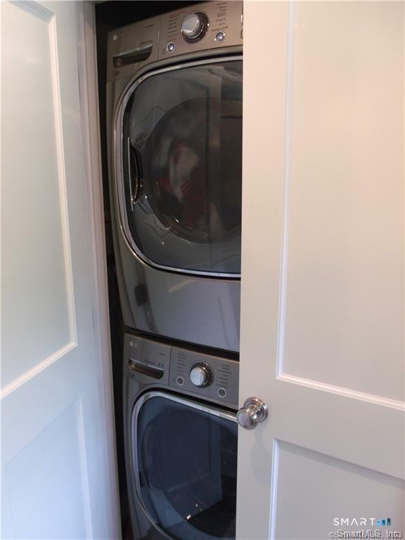 8 Lawson Drive Property Photo 31