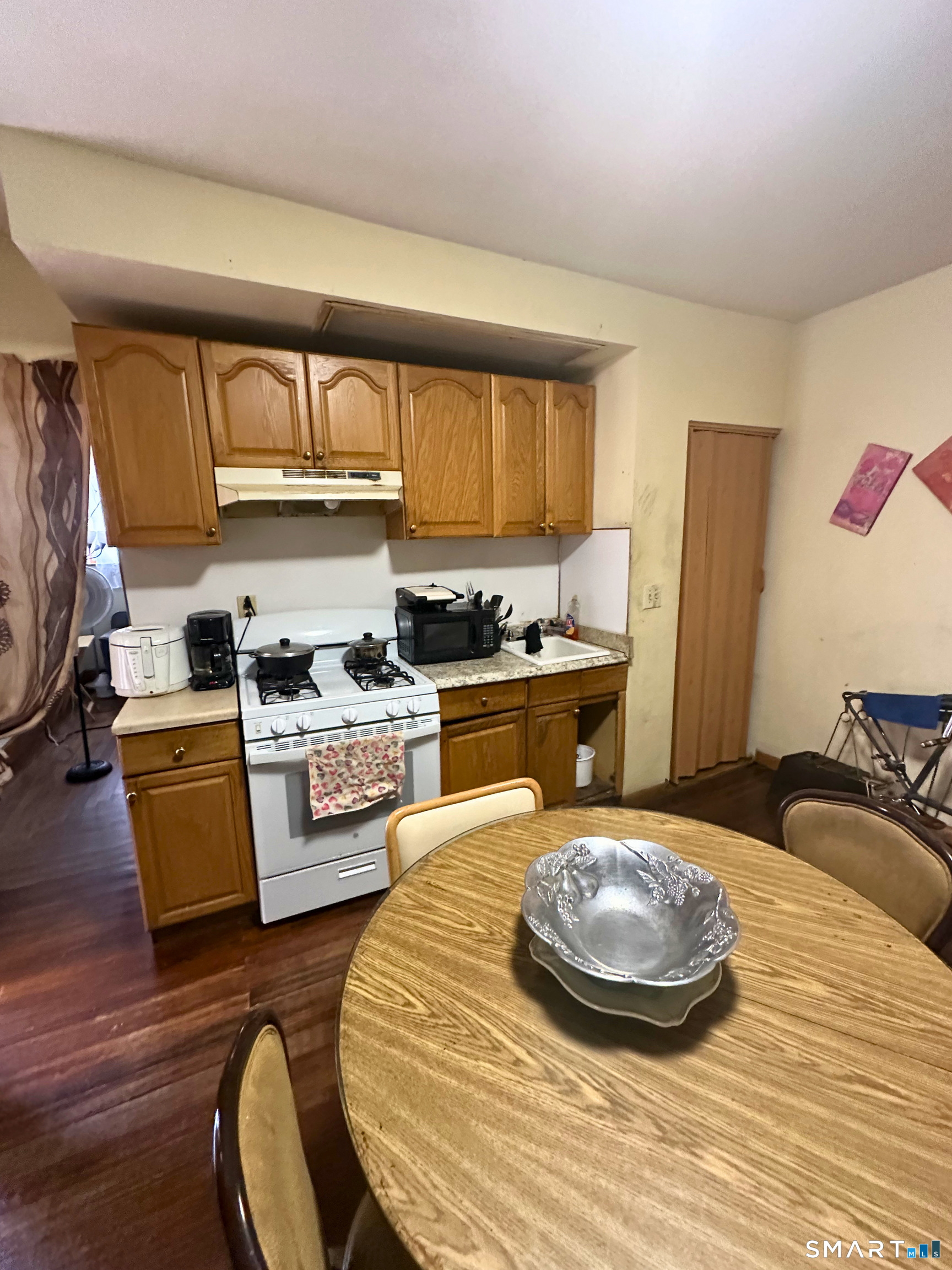 747 Dixwell Avenue Property Photo 6