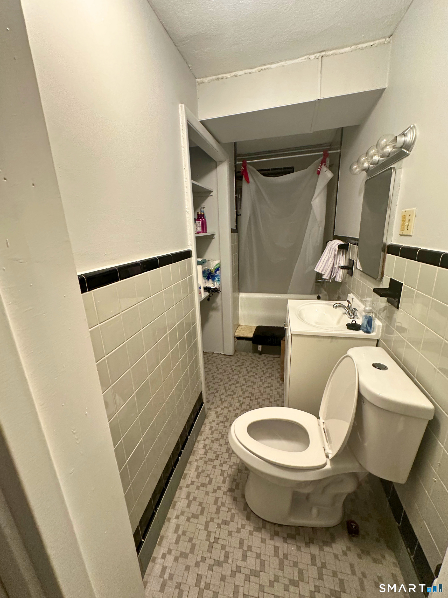747 Dixwell Avenue Property Photo 12