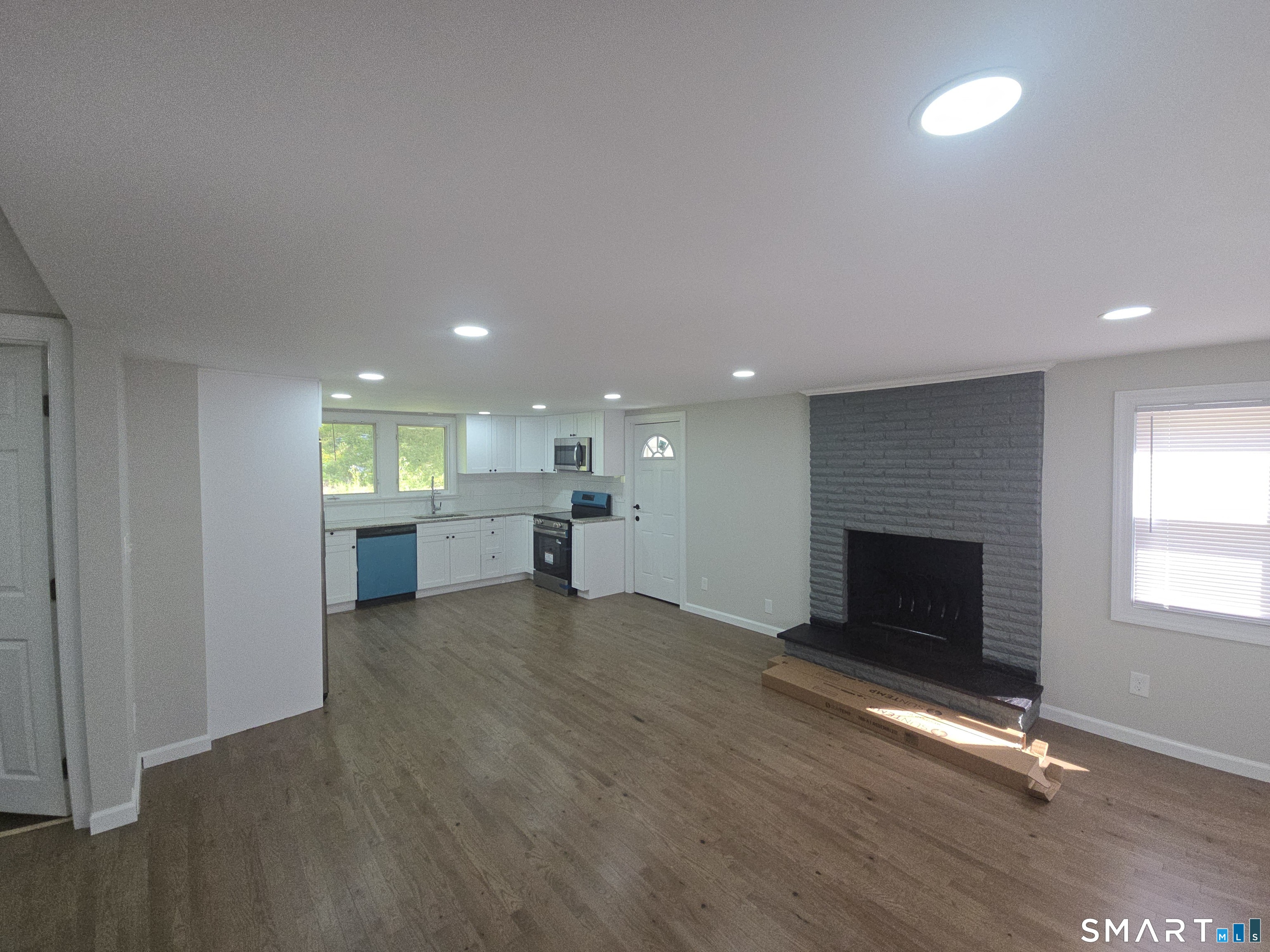 14 Parker Road Property Photo 5