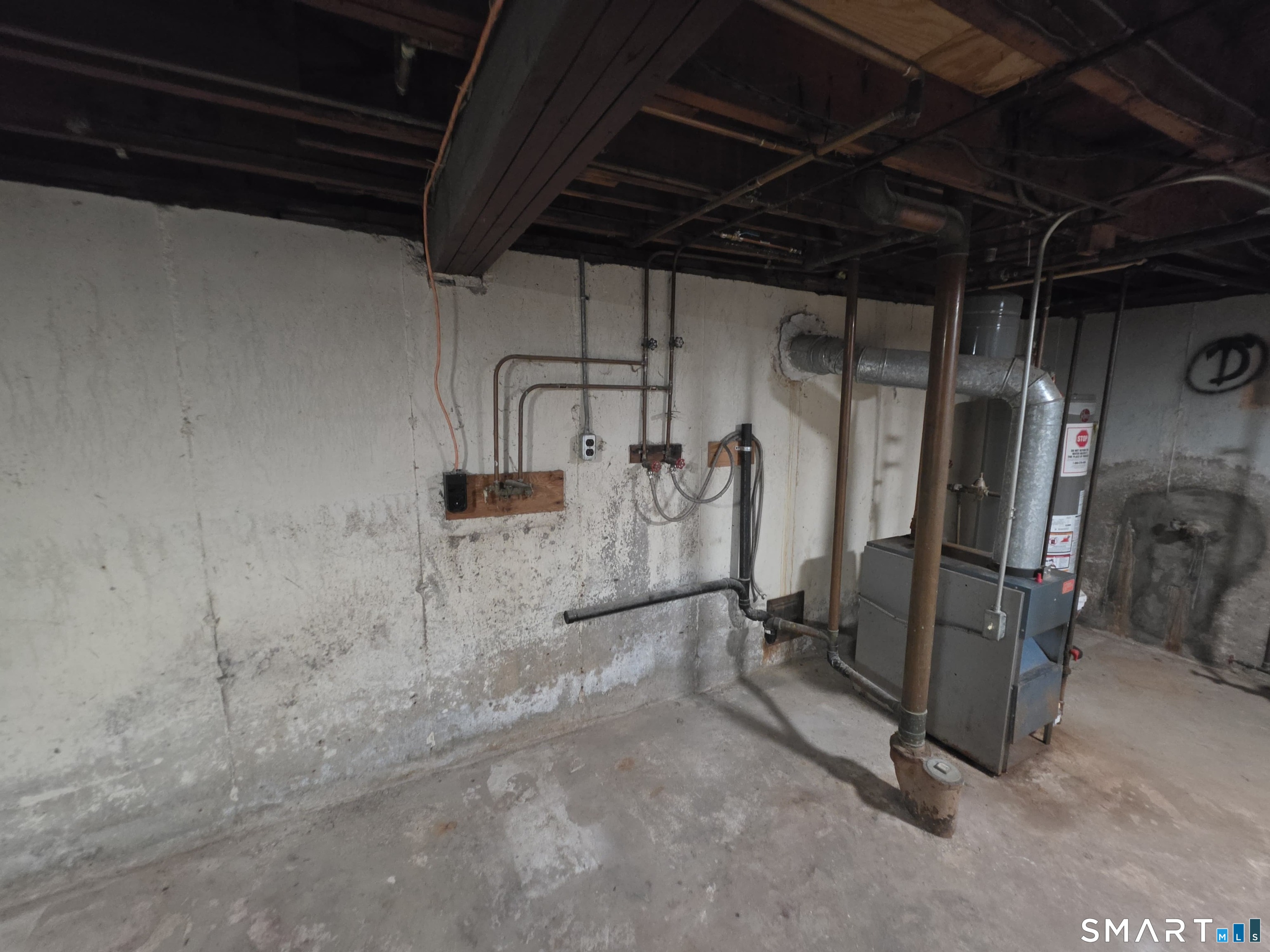6 Devens Street Property Photo 36