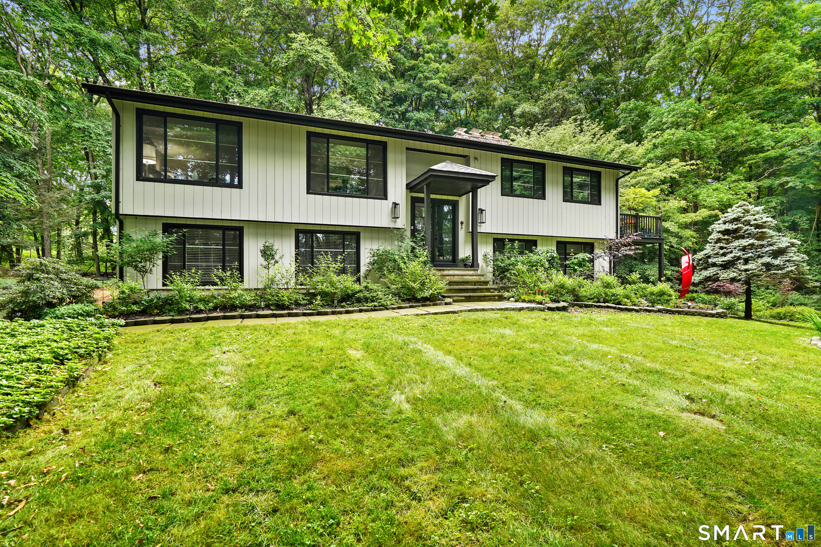41 Silver Hill Road Property Photo 1