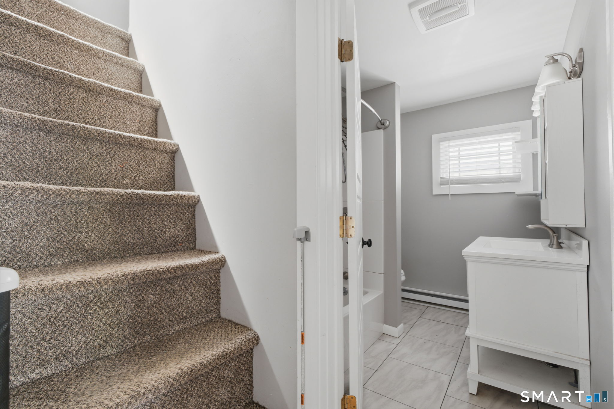 380 Burnham South Highway Property Photo 28