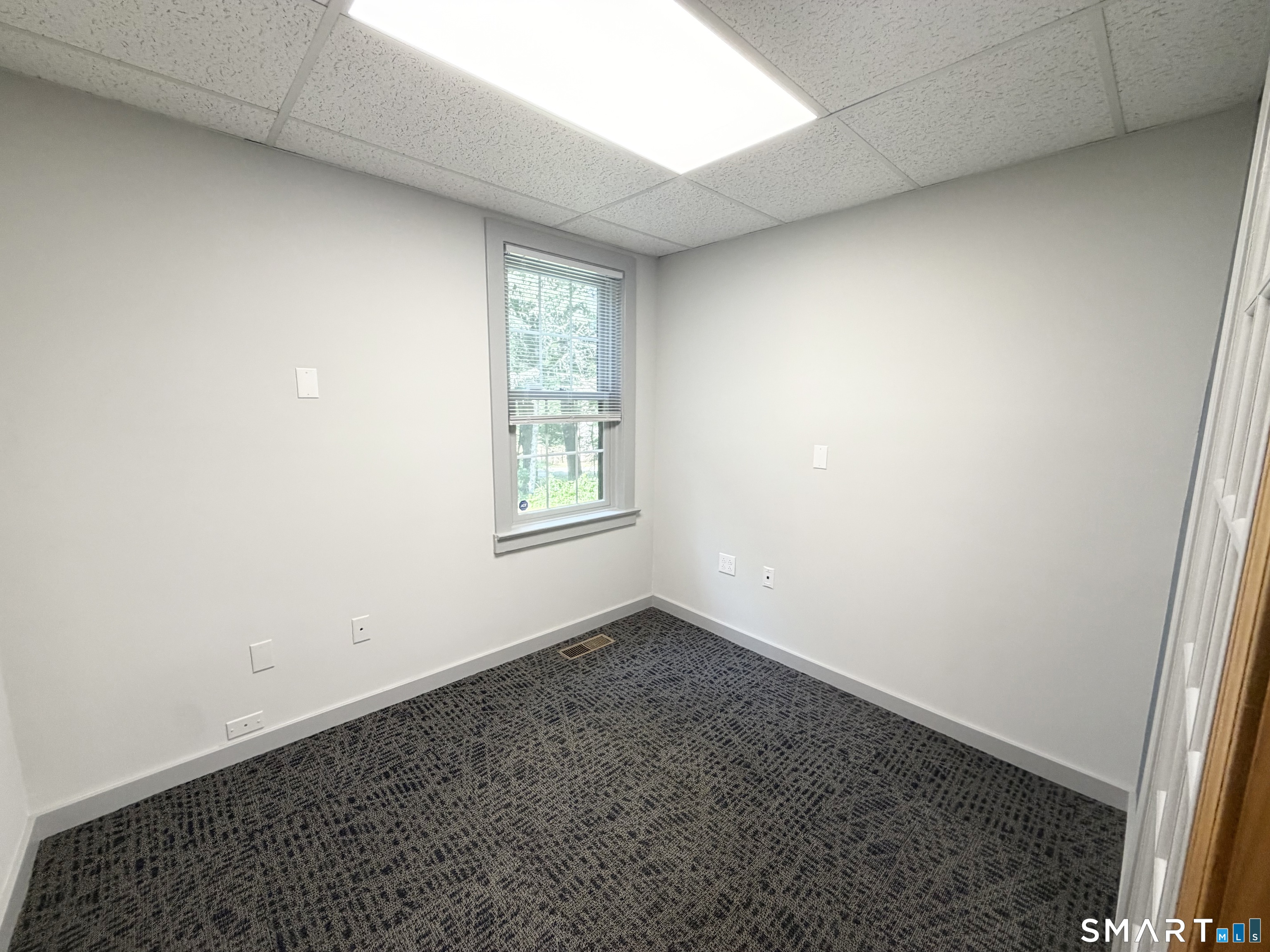 6 Ledgebrook B Drive Property Photo 6